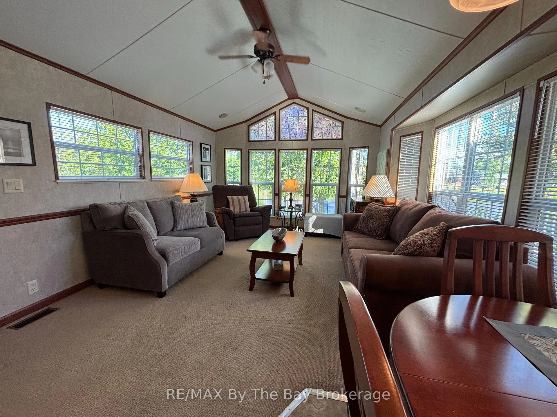 Photo 14 of 13 White Pines Trail, Wasaga Beach — HOMEH
