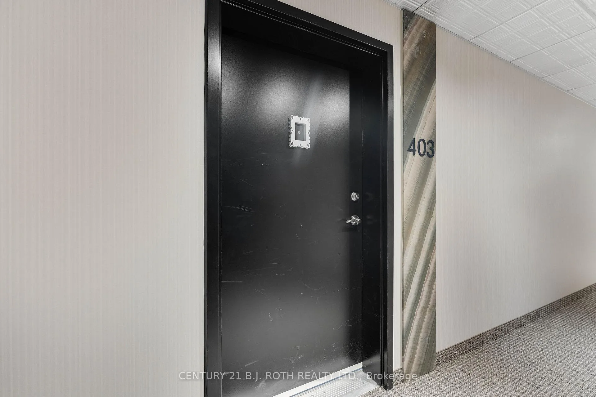 Photo 7 of Unit 403, 302 Essa Road, Barrie, 400 West — HOMEH