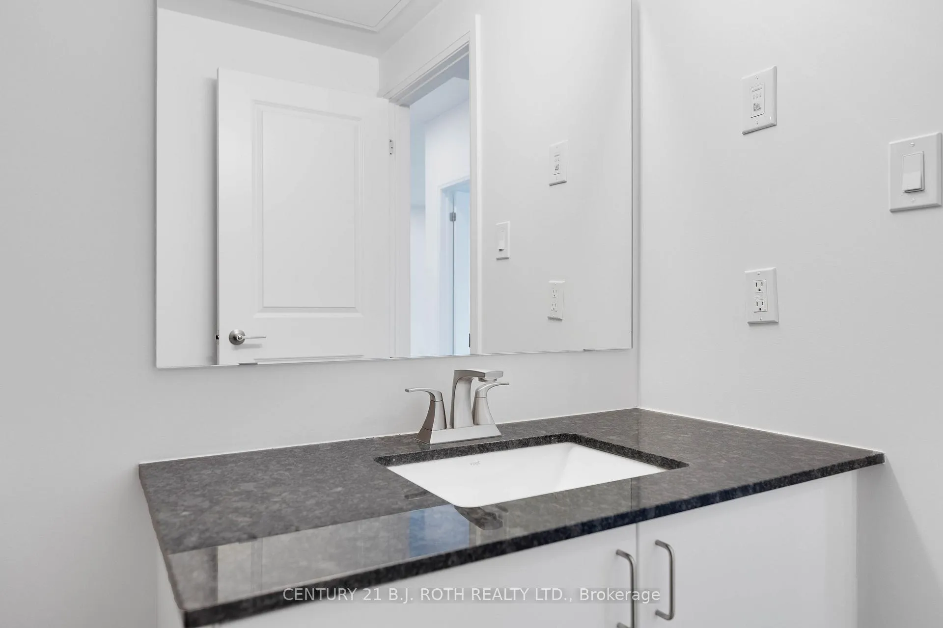 Photo 25 of Unit 403, 302 Essa Road, Barrie, 400 West — HOMEH