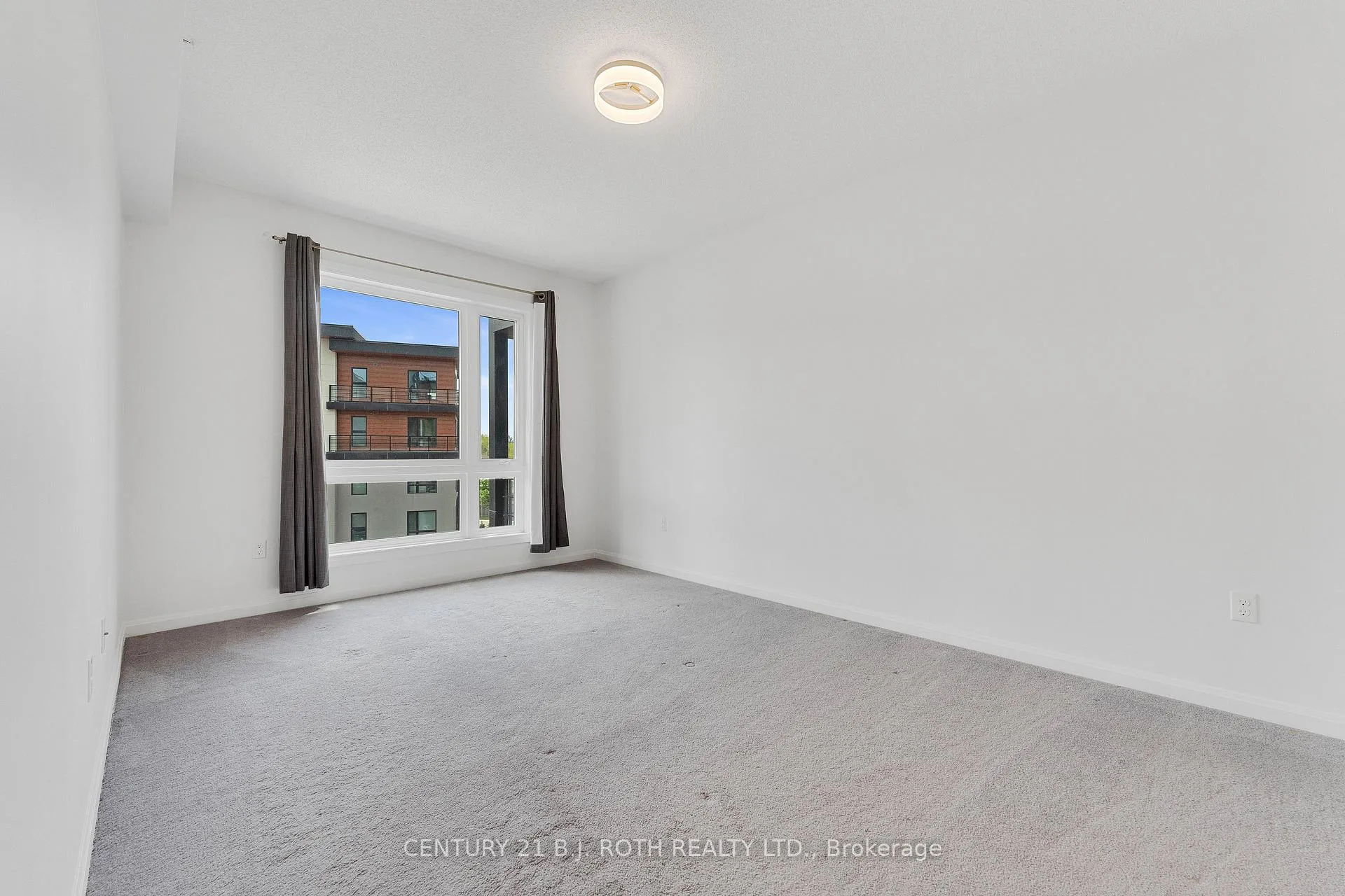 Photo 26 of Unit 403, 302 Essa Road, Barrie, 400 West — HOMEH