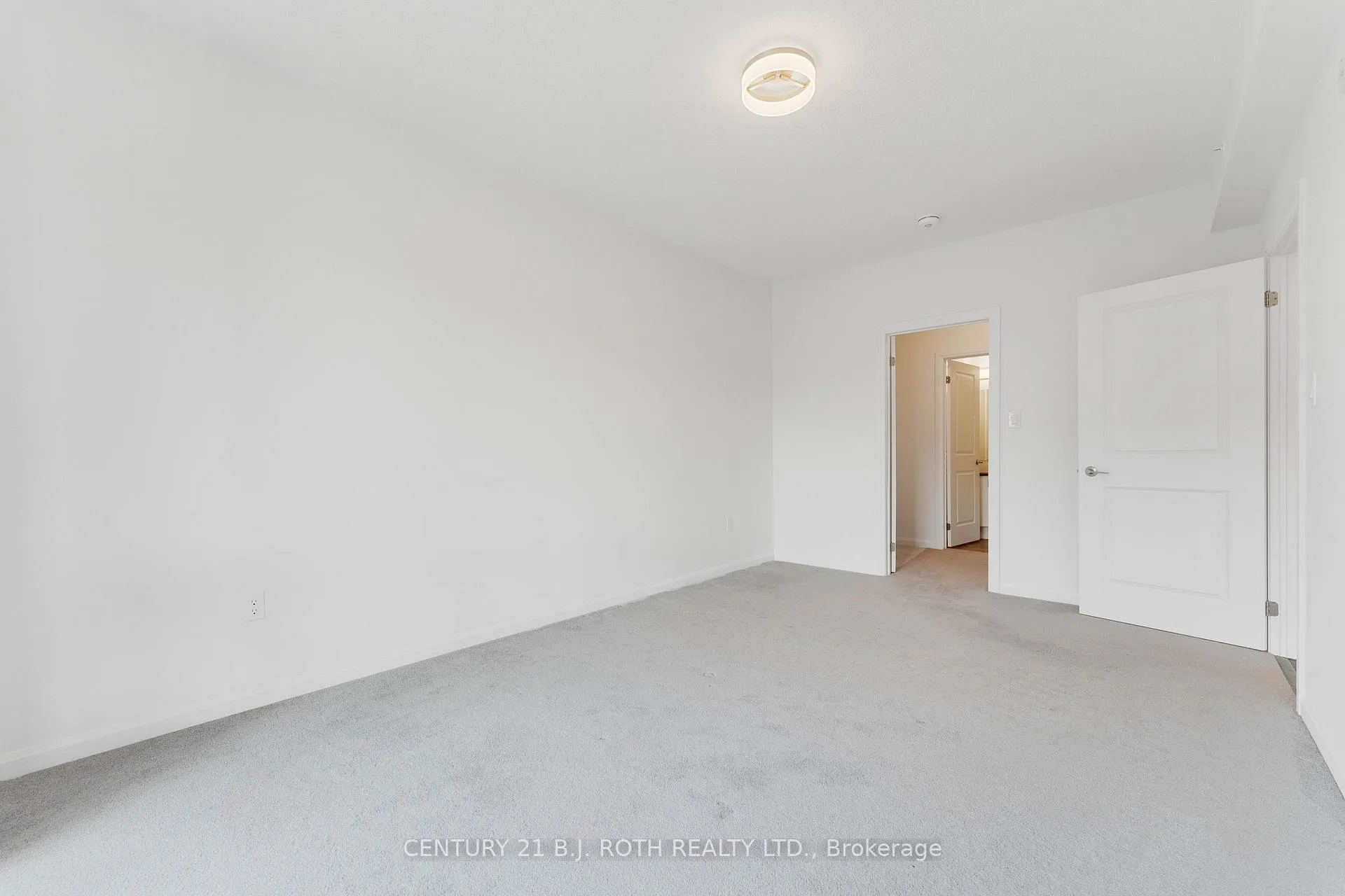 Photo 29 of Unit 403, 302 Essa Road, Barrie, 400 West — HOMEH