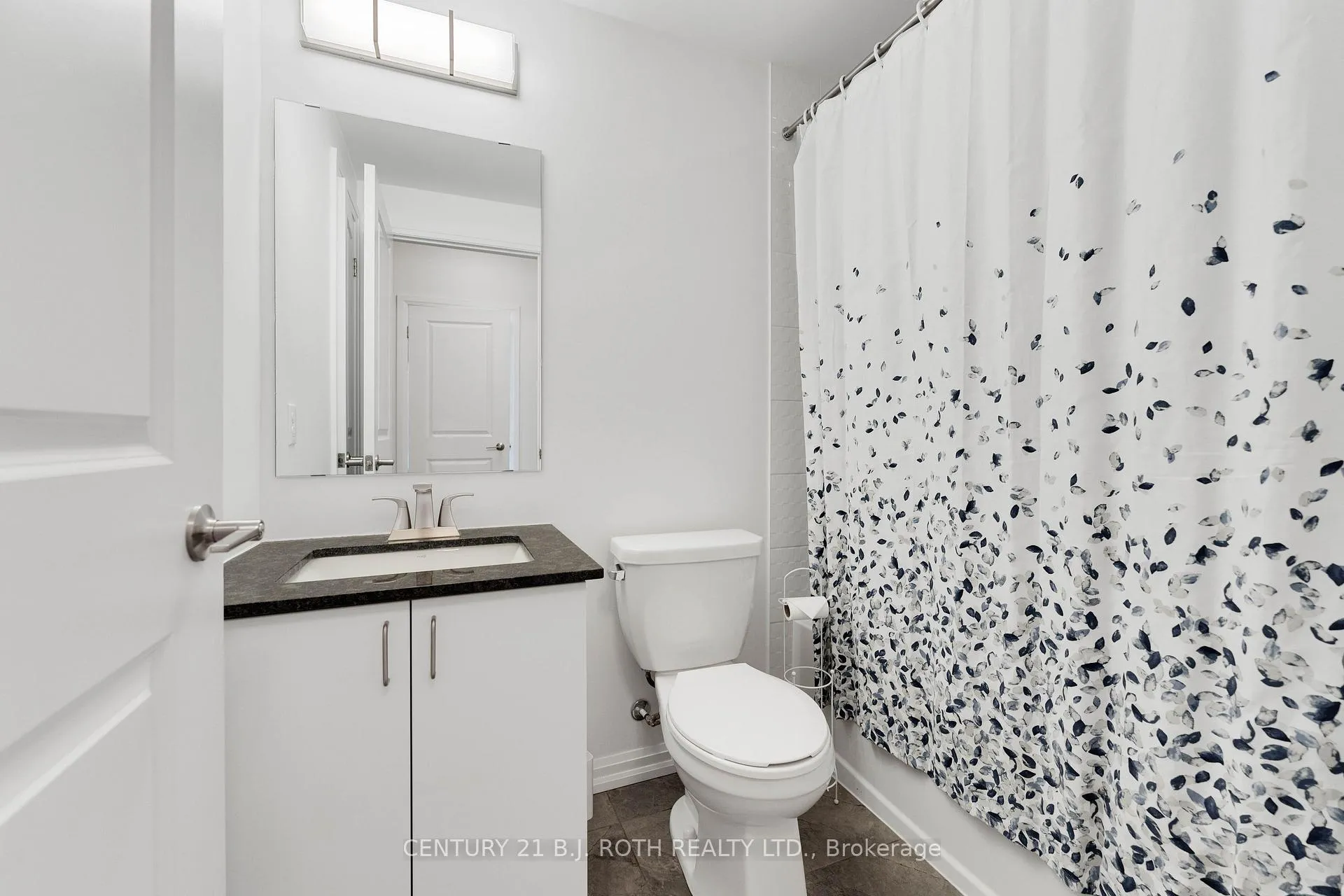 Photo 32 of Unit 403, 302 Essa Road, Barrie, 400 West — HOMEH