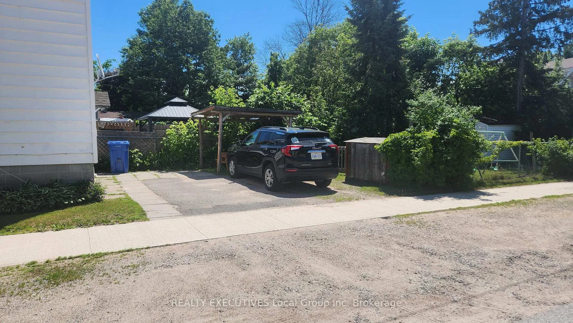 Photo 4 of 1205 High Street, North Bay, Central — HOMEH