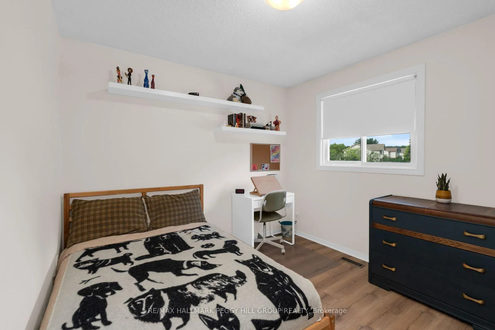 Photo 9 of 990 MacLean Street, Innisfil, Alcona — HOMEH