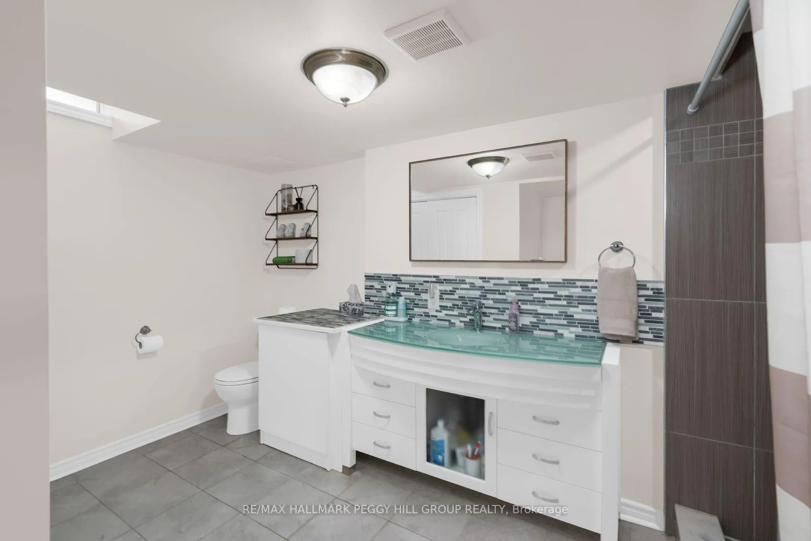 Photo 15 of 990 MacLean Street, Innisfil, Alcona — HOMEH