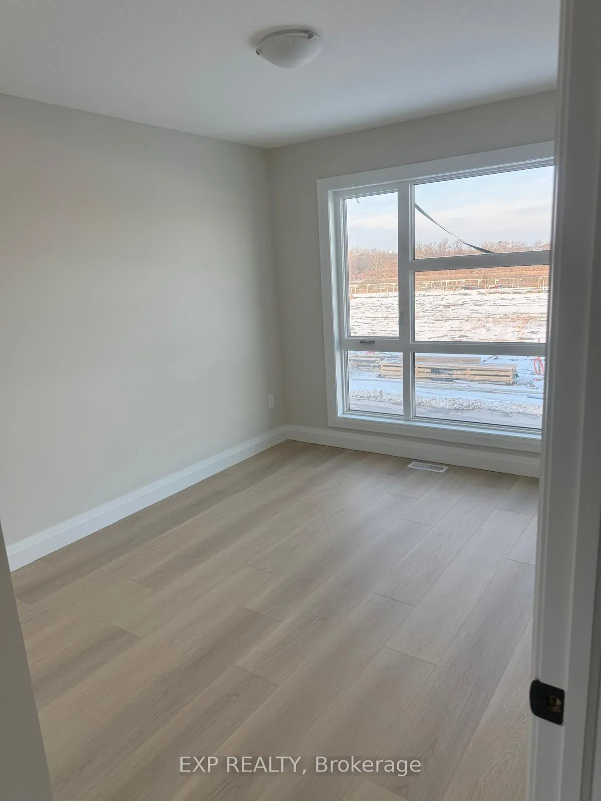 Photo 3 of Unit 56, 72 Keystone Trail, Welland, Lincoln/Crowland — HOMEH