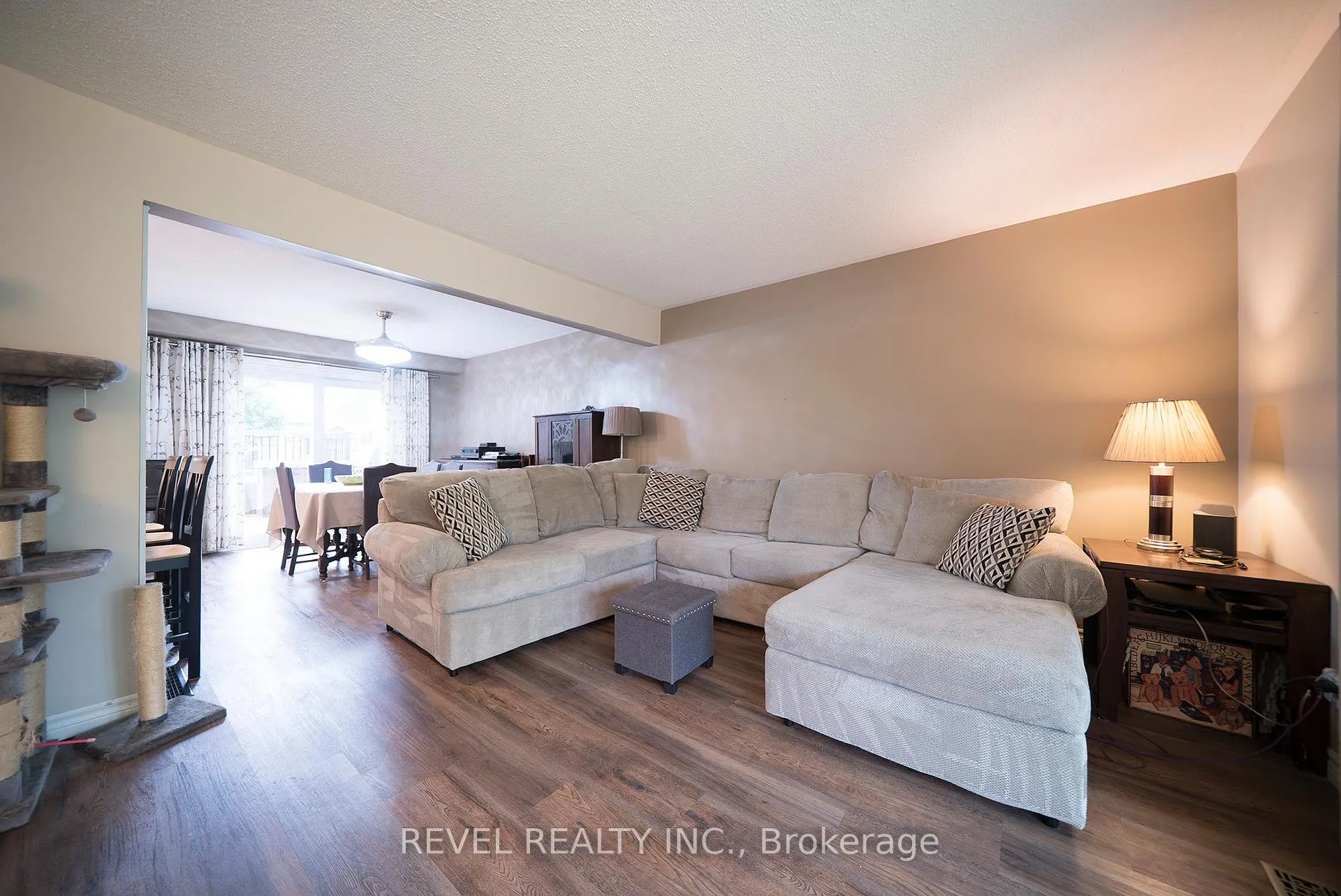 Photo 6 of 118 Greenfield Road, Brantford, Brier Park — HOMEH