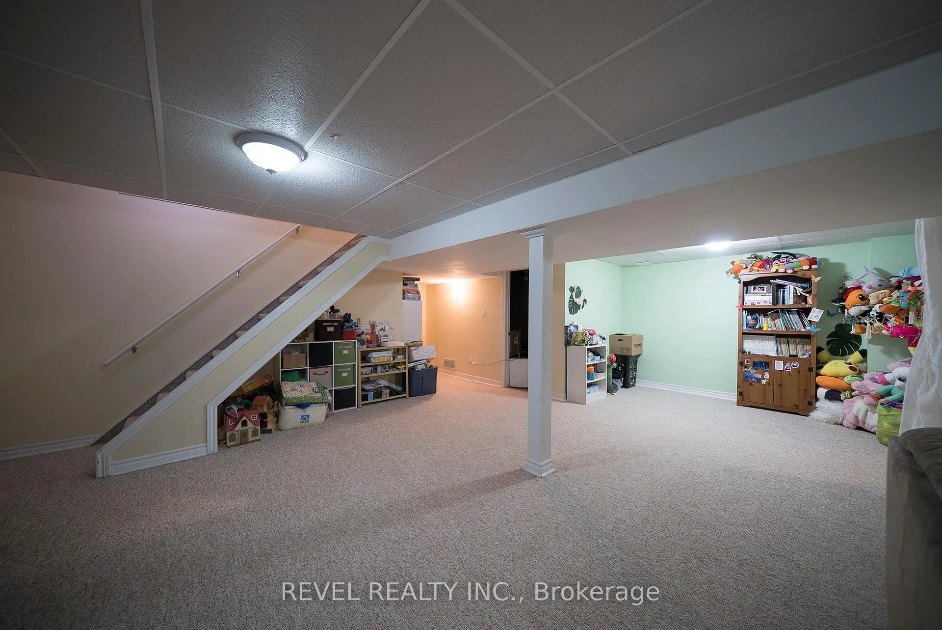 Photo 21 of 118 Greenfield Road, Brantford, Brier Park — HOMEH
