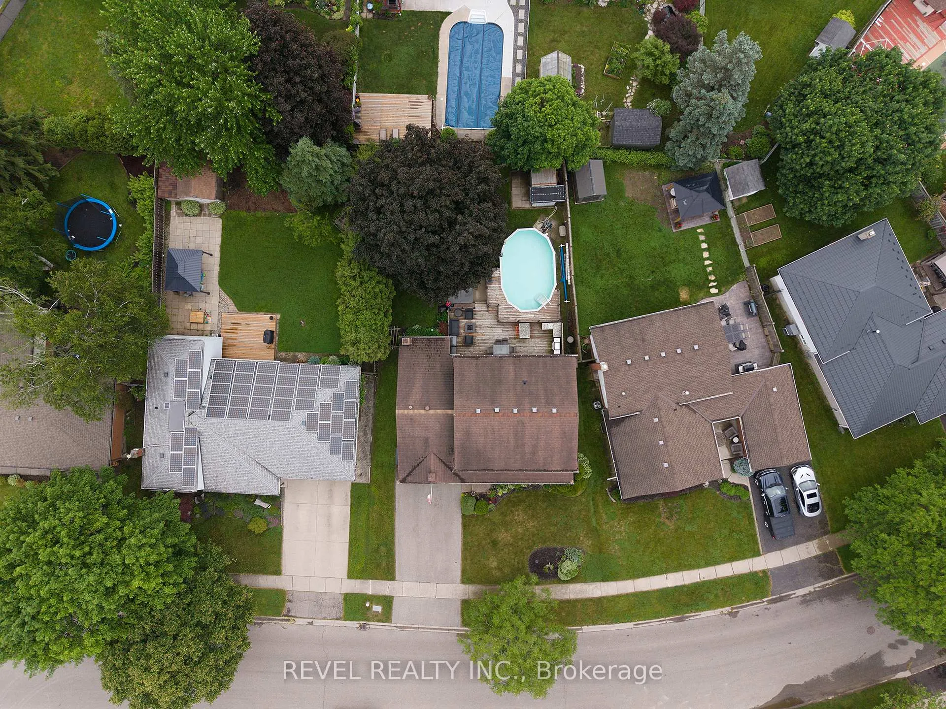 Photo 31 of 118 Greenfield Road, Brantford, Brier Park — HOMEH