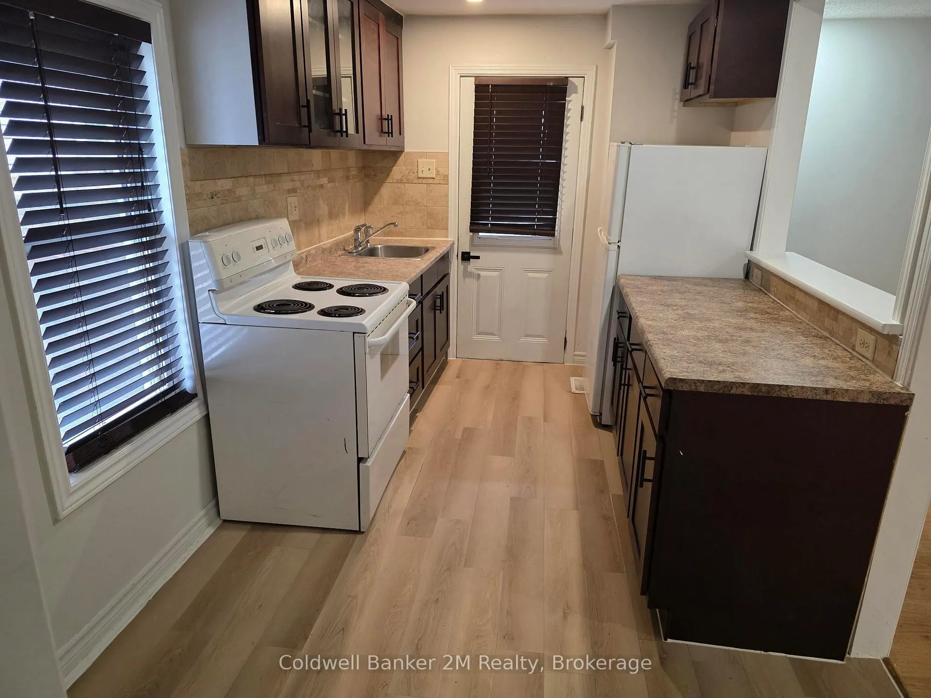 Photo 3 of 300 Haig Street, Oshawa, O'Neill — HOMEH