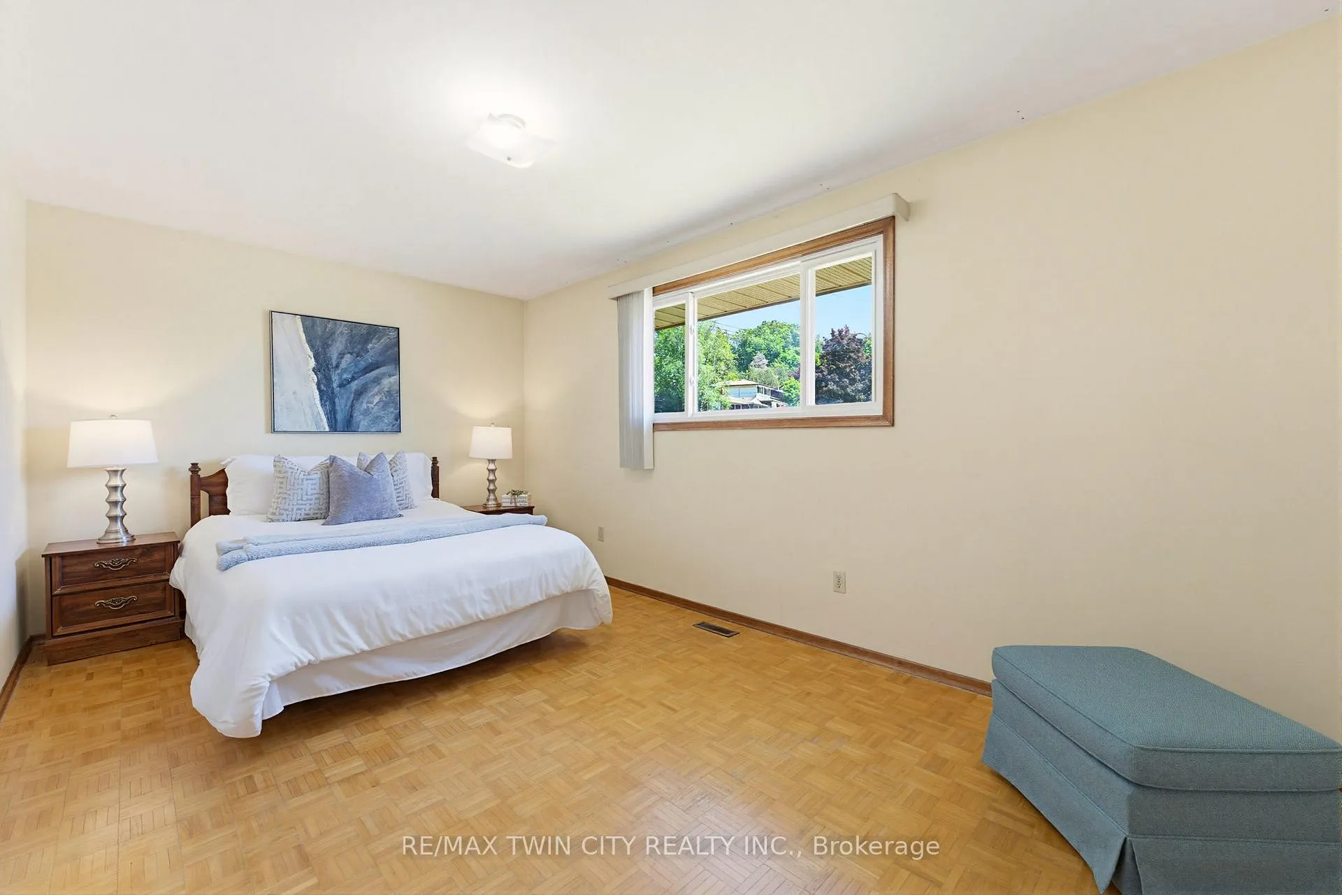 Photo 14 of 34 Volta Avenue, Kitchener — HOMEH