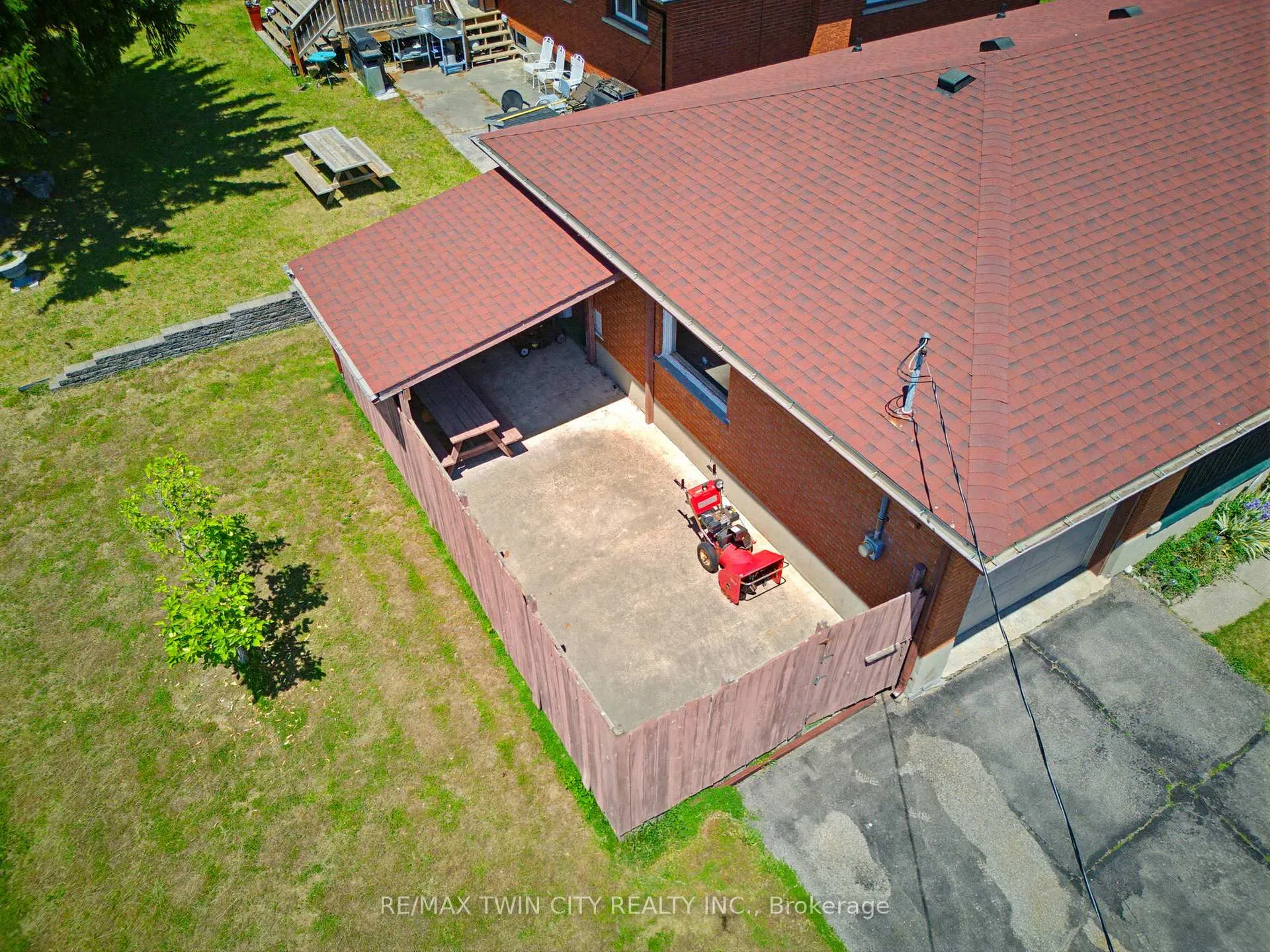 Photo 34 of 34 Volta Avenue, Kitchener — HOMEH