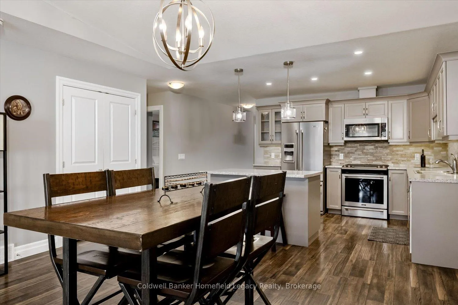 Photo 23 of 12 Devon Drive E, South Huron, Exeter — HOMEH