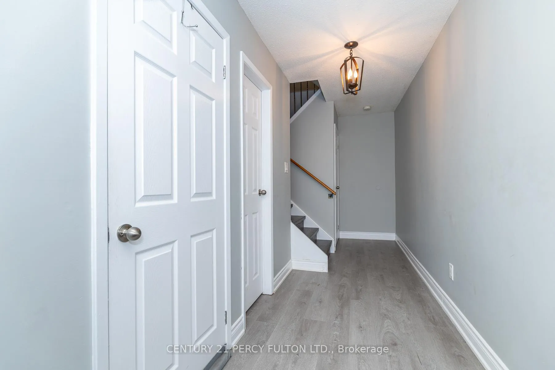 Photo 4 of Unit #4, 1415 Fieldlight Boulevard, Pickering, Liverpool — HOMEH