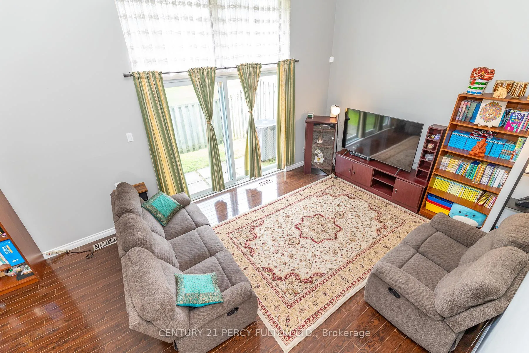 Photo 13 of Unit #4, 1415 Fieldlight Boulevard, Pickering, Liverpool — HOMEH