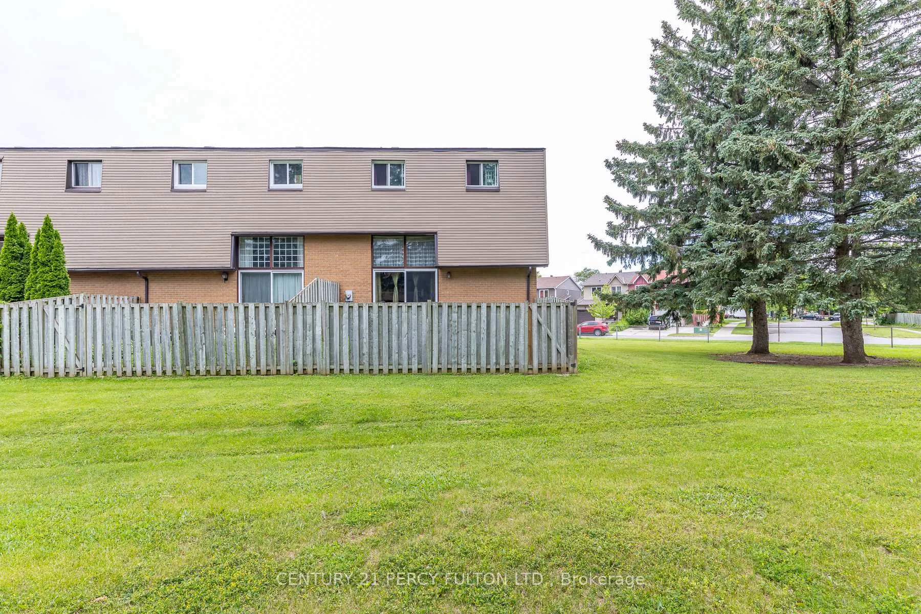 Photo 43 of Unit #4, 1415 Fieldlight Boulevard, Pickering, Liverpool — HOMEH