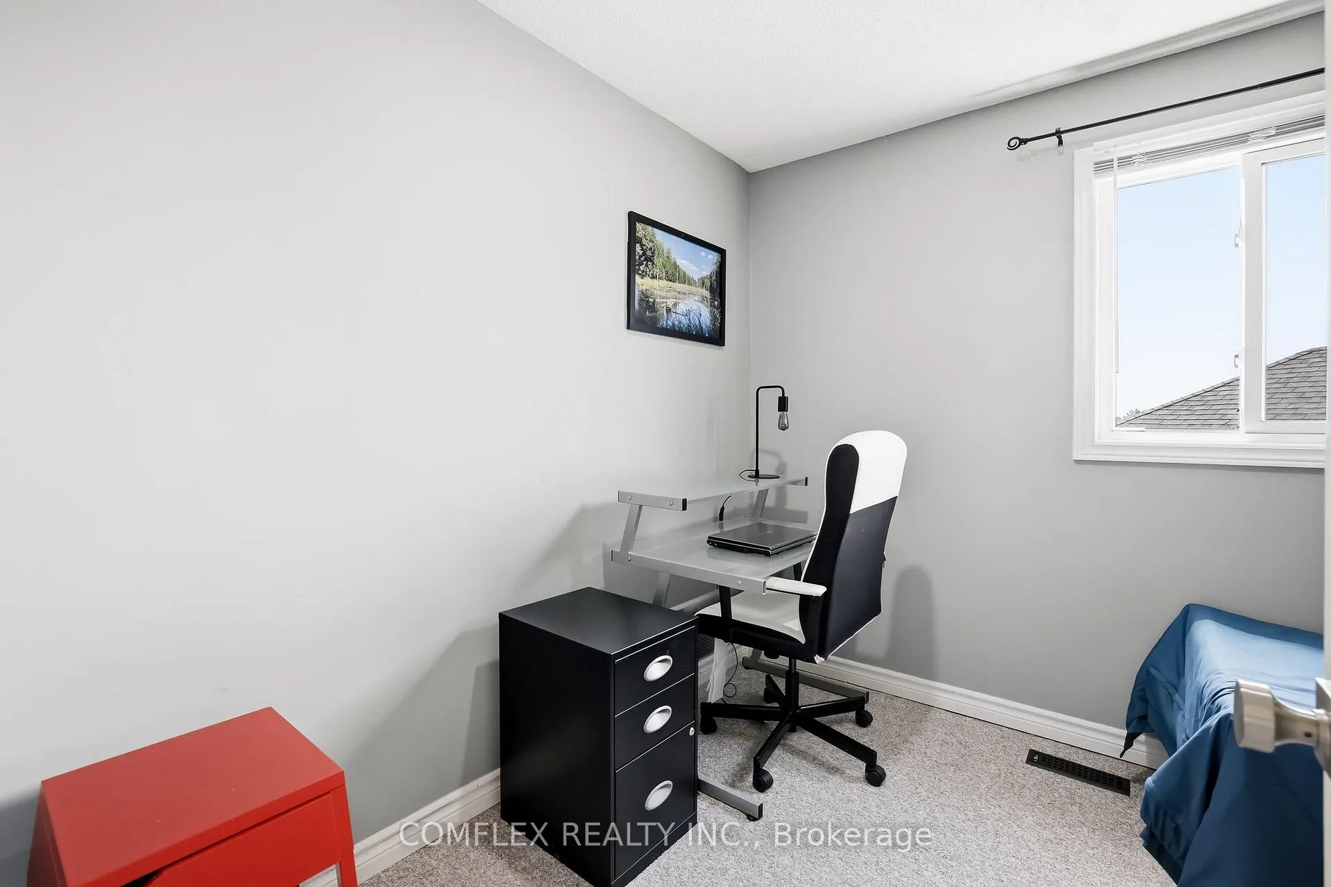 Photo 23 of 33 Broadlands Crescent, Clarington, Courtice — HOMEH