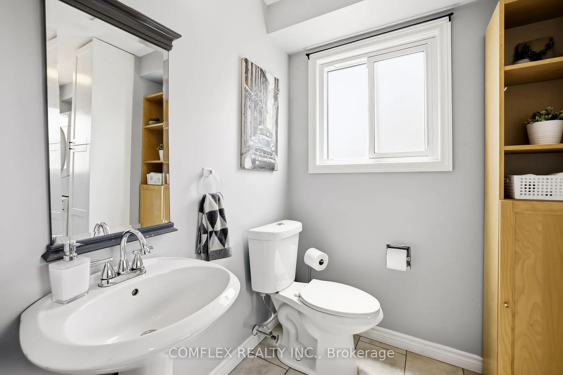 Photo 25 of 33 Broadlands Crescent, Clarington, Courtice — HOMEH