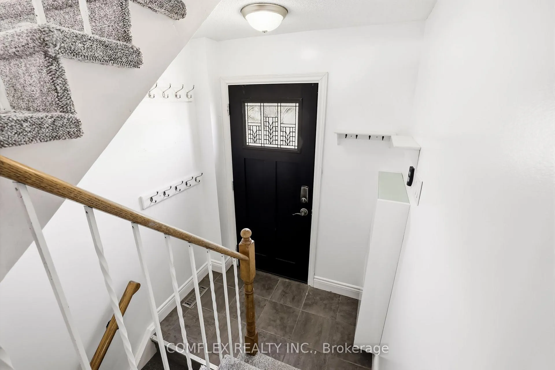 Photo 31 of 33 Broadlands Crescent, Clarington, Courtice — HOMEH