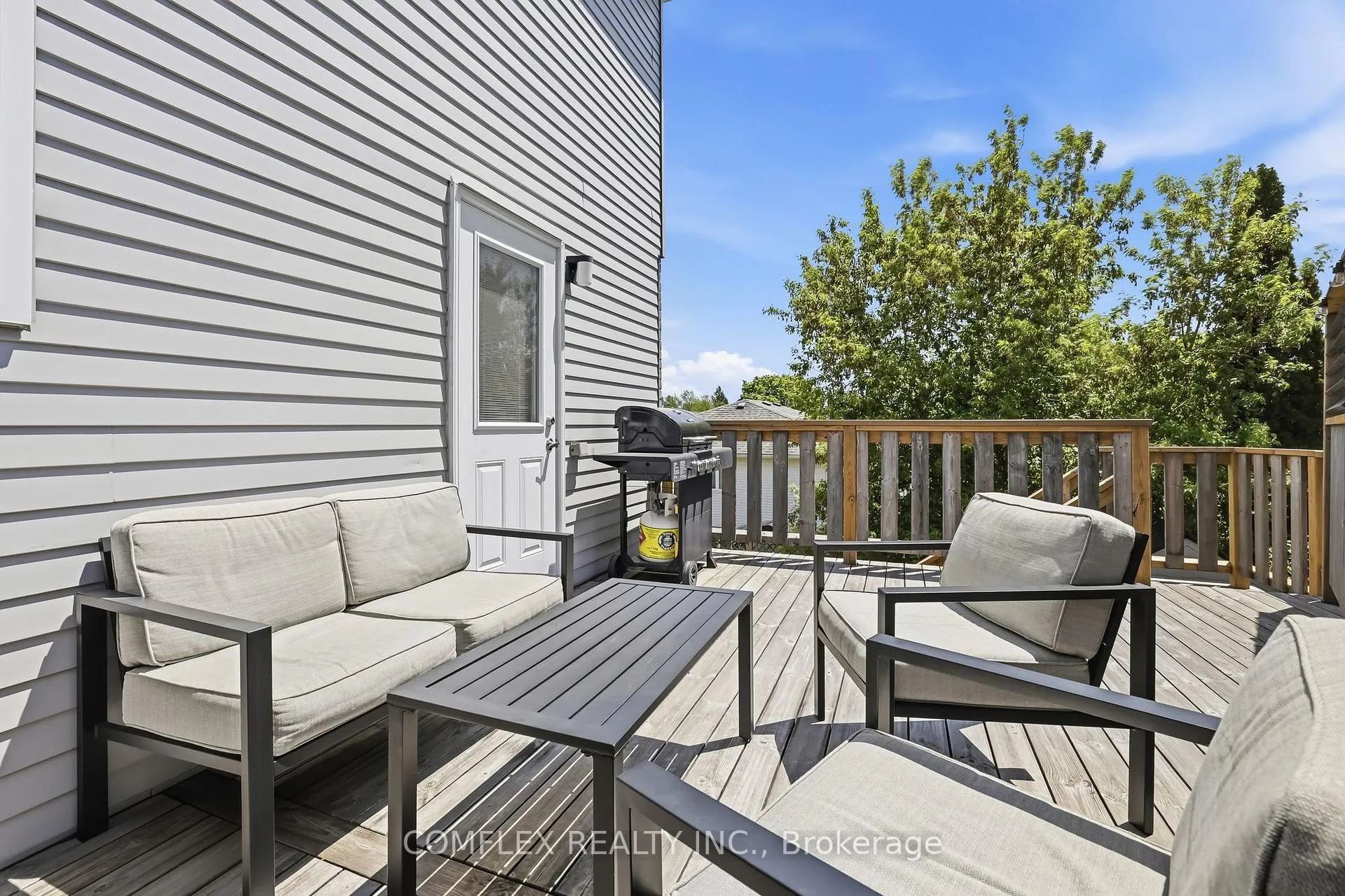 Photo 41 of 33 Broadlands Crescent, Clarington, Courtice — HOMEH