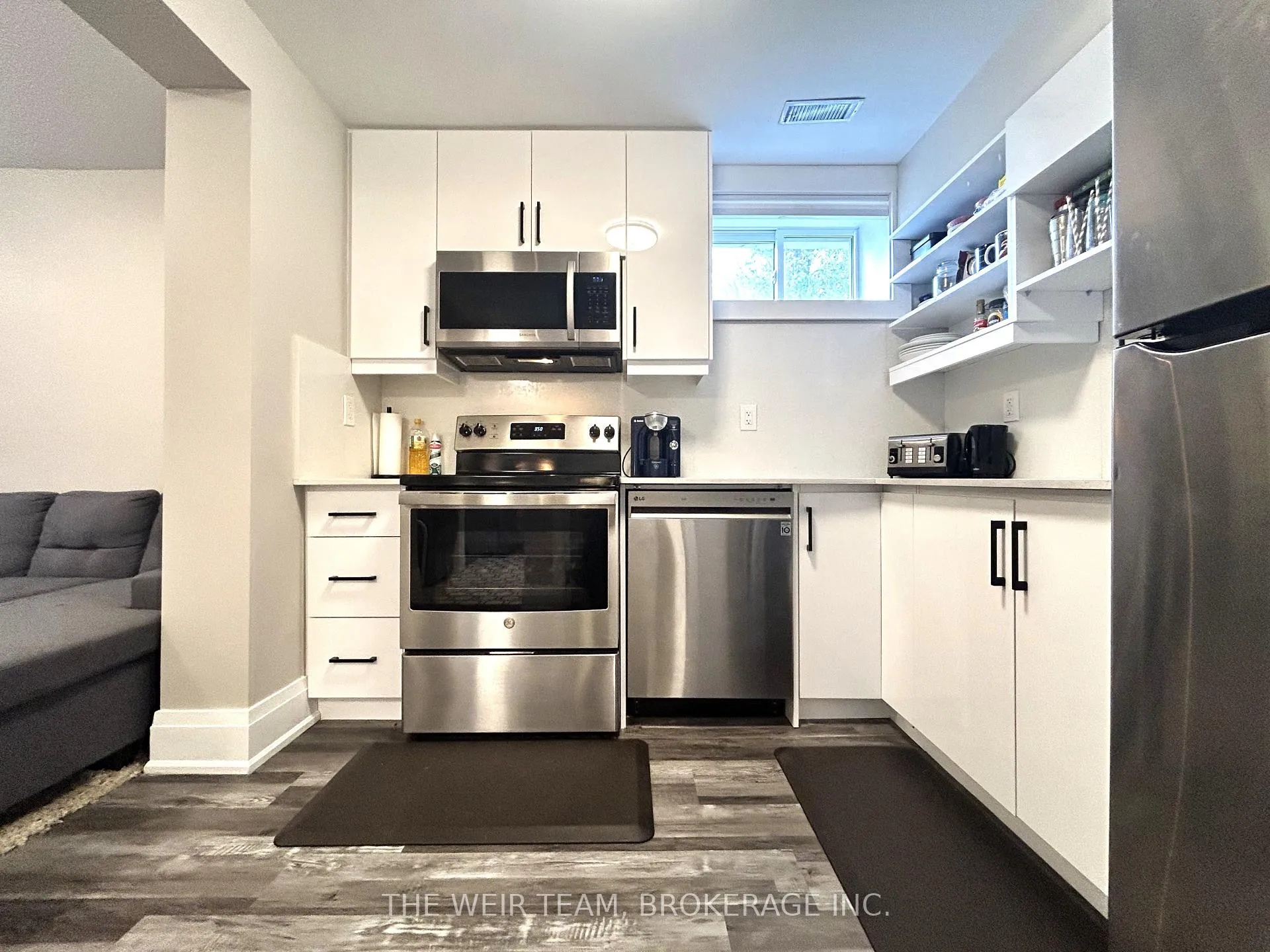 Photo 6 of Unit Lower, 31 Heyworth Crescent, Toronto, East End-Danforth — HOMEH