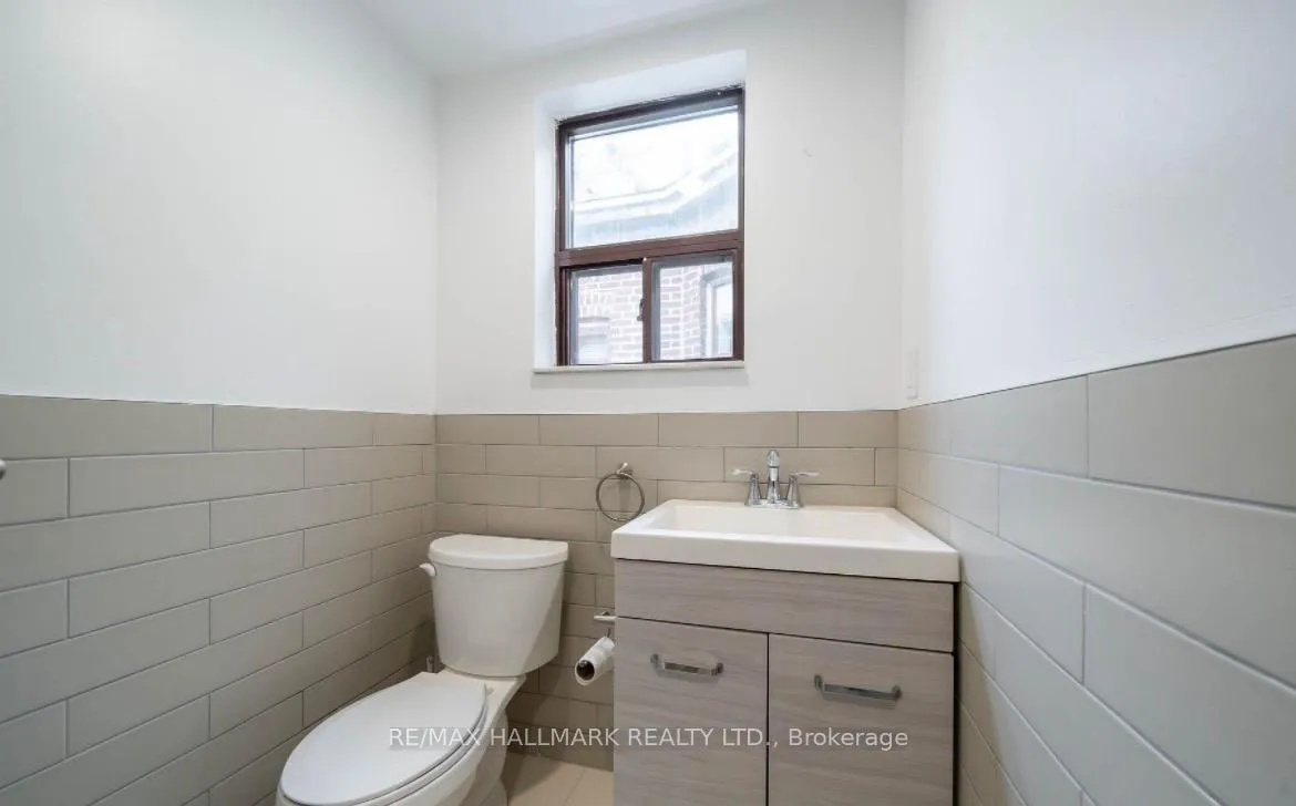 Photo 10 of 291 Wallace Avenue, Toronto, Dovercourt-Wallace Emerson-Junction — HOMEH