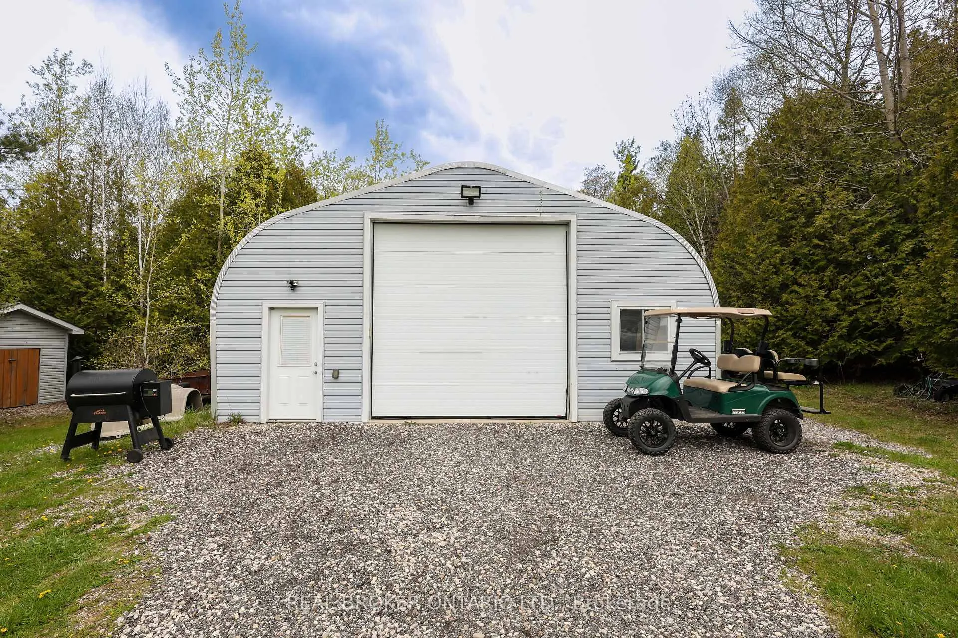 Photo 39 of 4589 Watson Road S, Puslinch, Rural Puslinch East — HOMEH
