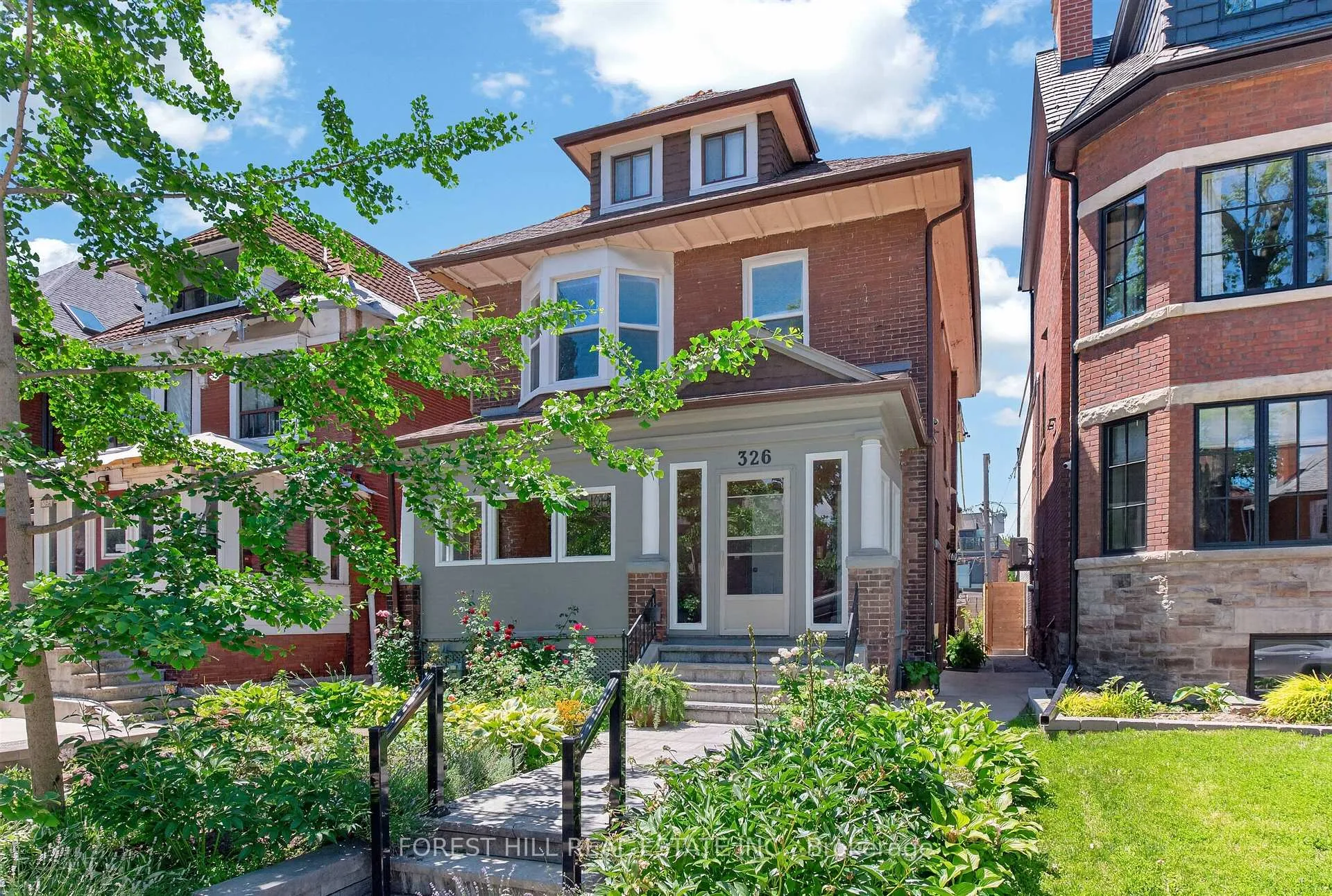 Photo 1 of Unit 2nd Floor, 326 Palmerston Boulevard, Toronto, Palmerston-Little Italy — HOMEH