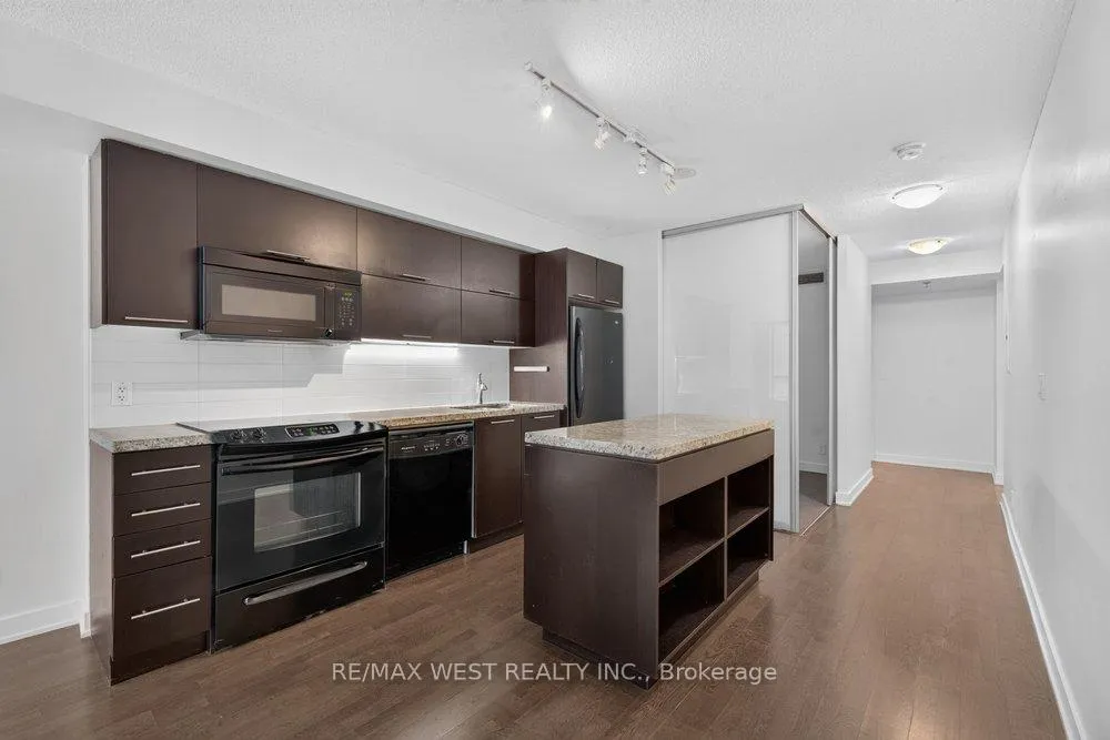Photo 2 of Unit 216, 21 Nelson Street, Toronto, Waterfront Communities — HOMEH