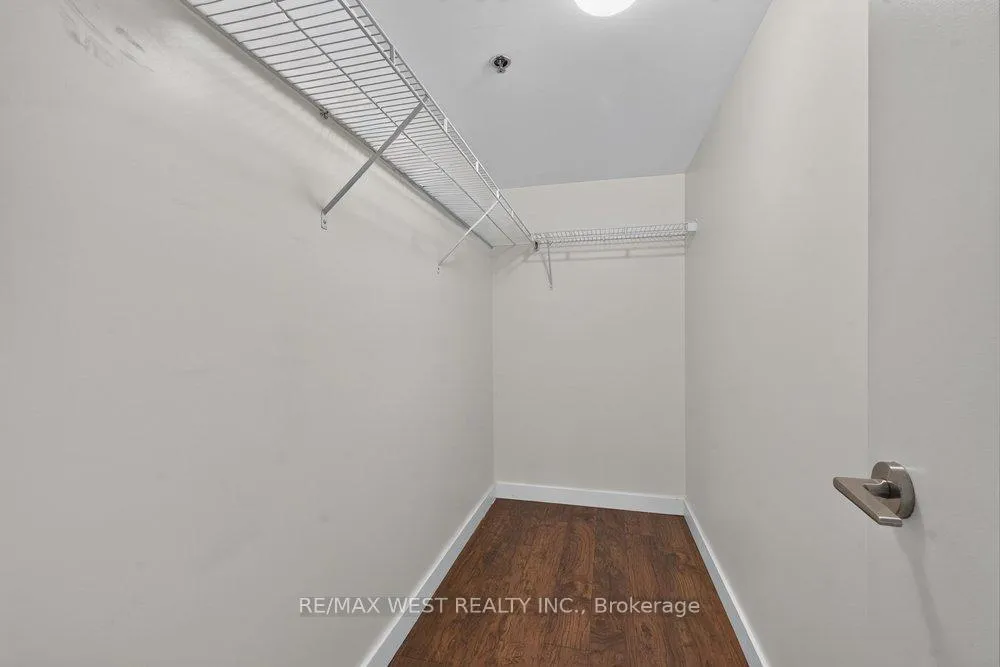 Photo 13 of Unit 216, 21 Nelson Street, Toronto, Waterfront Communities — HOMEH