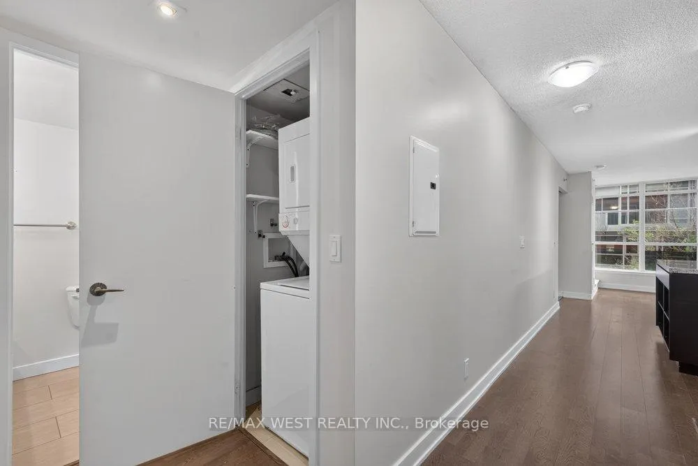 Photo 17 of Unit 216, 21 Nelson Street, Toronto, Waterfront Communities — HOMEH