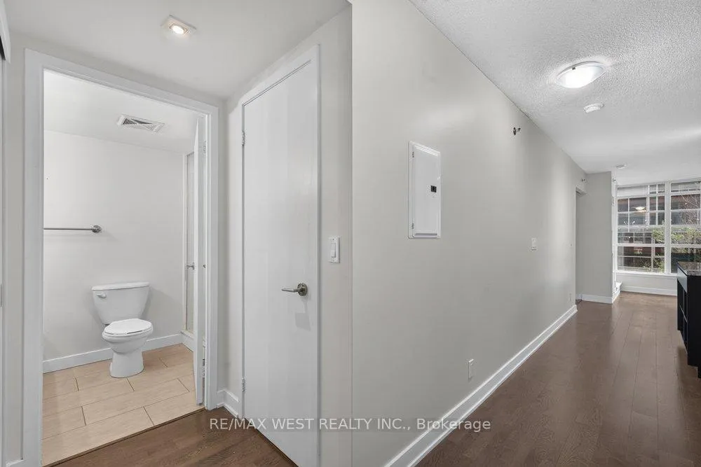 Photo 18 of Unit 216, 21 Nelson Street, Toronto, Waterfront Communities — HOMEH