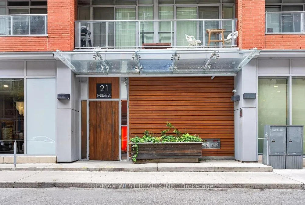 Photo 30 of Unit 216, 21 Nelson Street, Toronto, Waterfront Communities — HOMEH