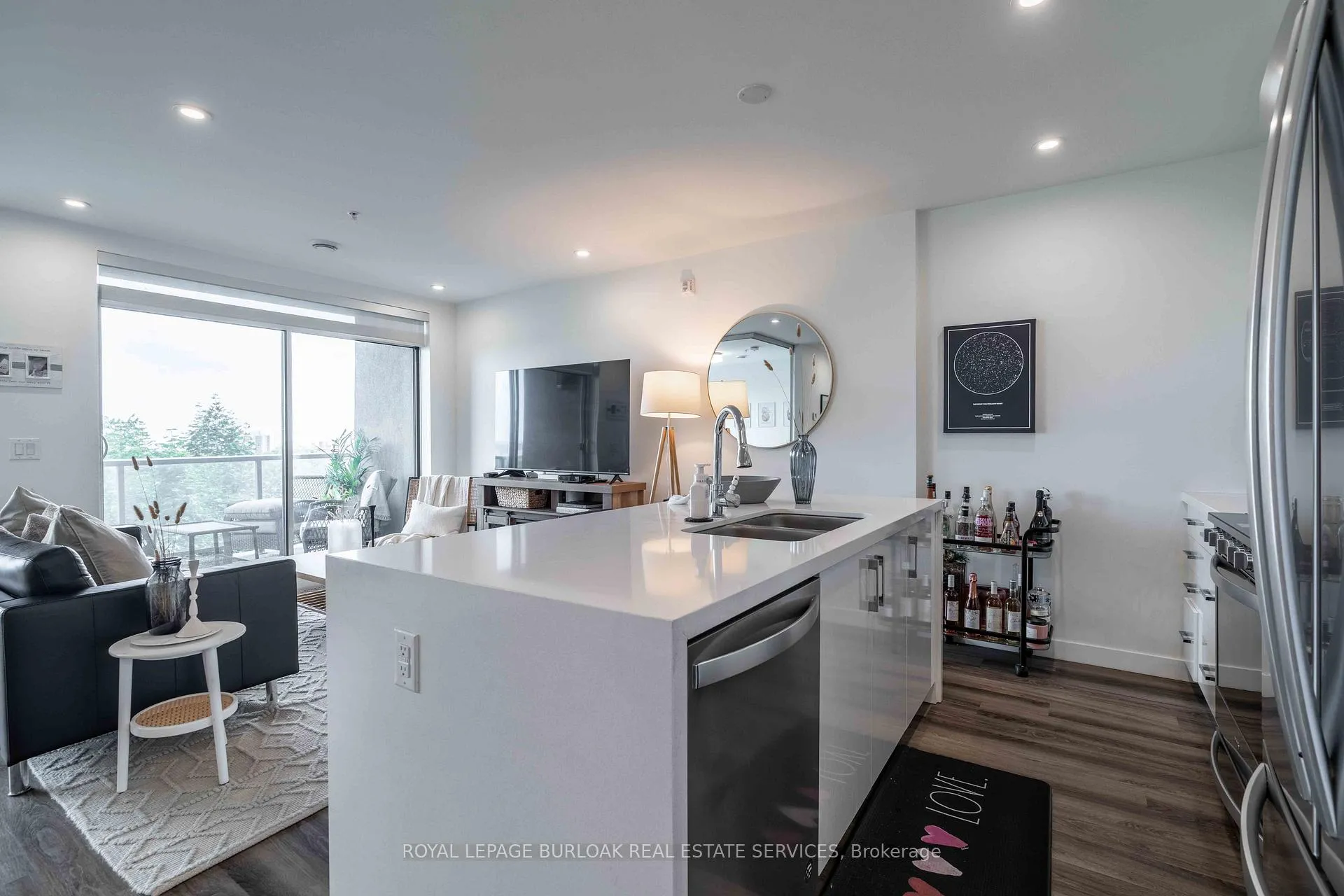 Photo 6 of Unit 306, 455 Charlton Avenue E, Hamilton, Stinson — HOMEH