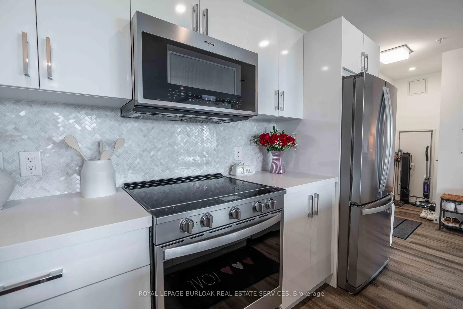 Photo 9 of Unit 306, 455 Charlton Avenue E, Hamilton, Stinson — HOMEH