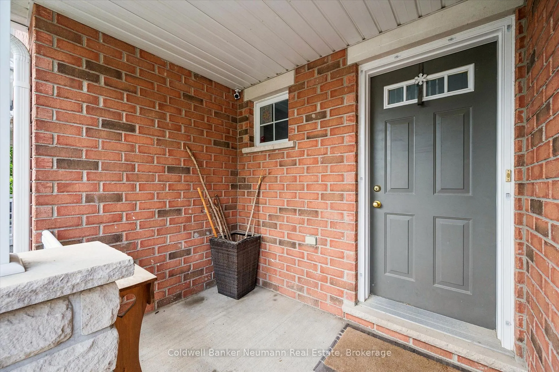Photo 3 of Unit 2, 165 Terraview Crescent, Guelph, Kortright West — HOMEH