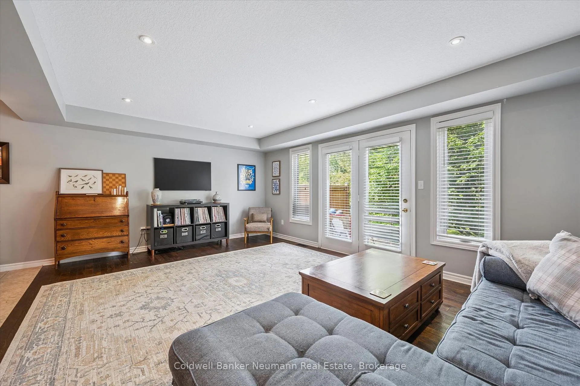 Photo 8 of Unit 2, 165 Terraview Crescent, Guelph, Kortright West — HOMEH