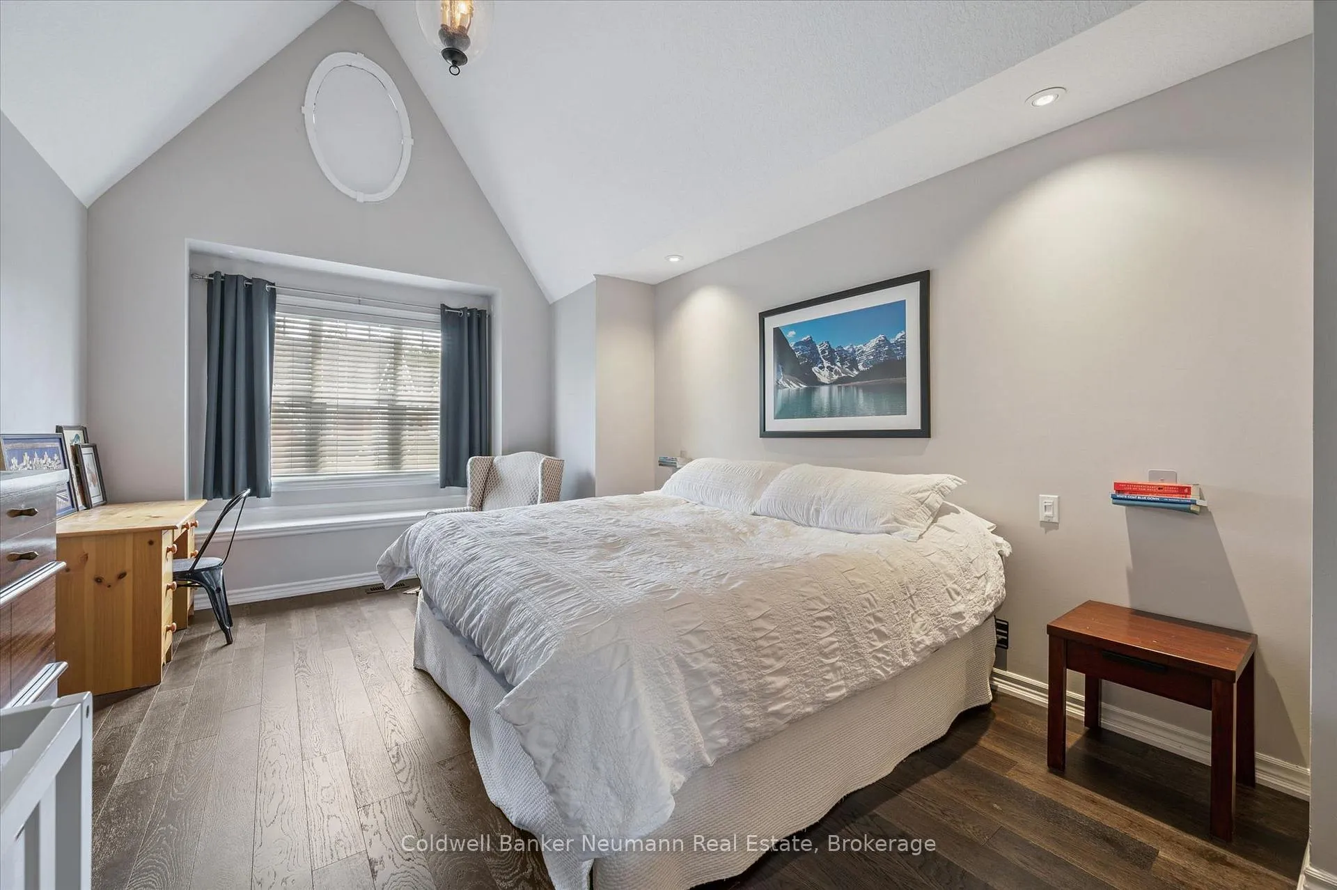 Photo 24 of Unit 2, 165 Terraview Crescent, Guelph, Kortright West — HOMEH