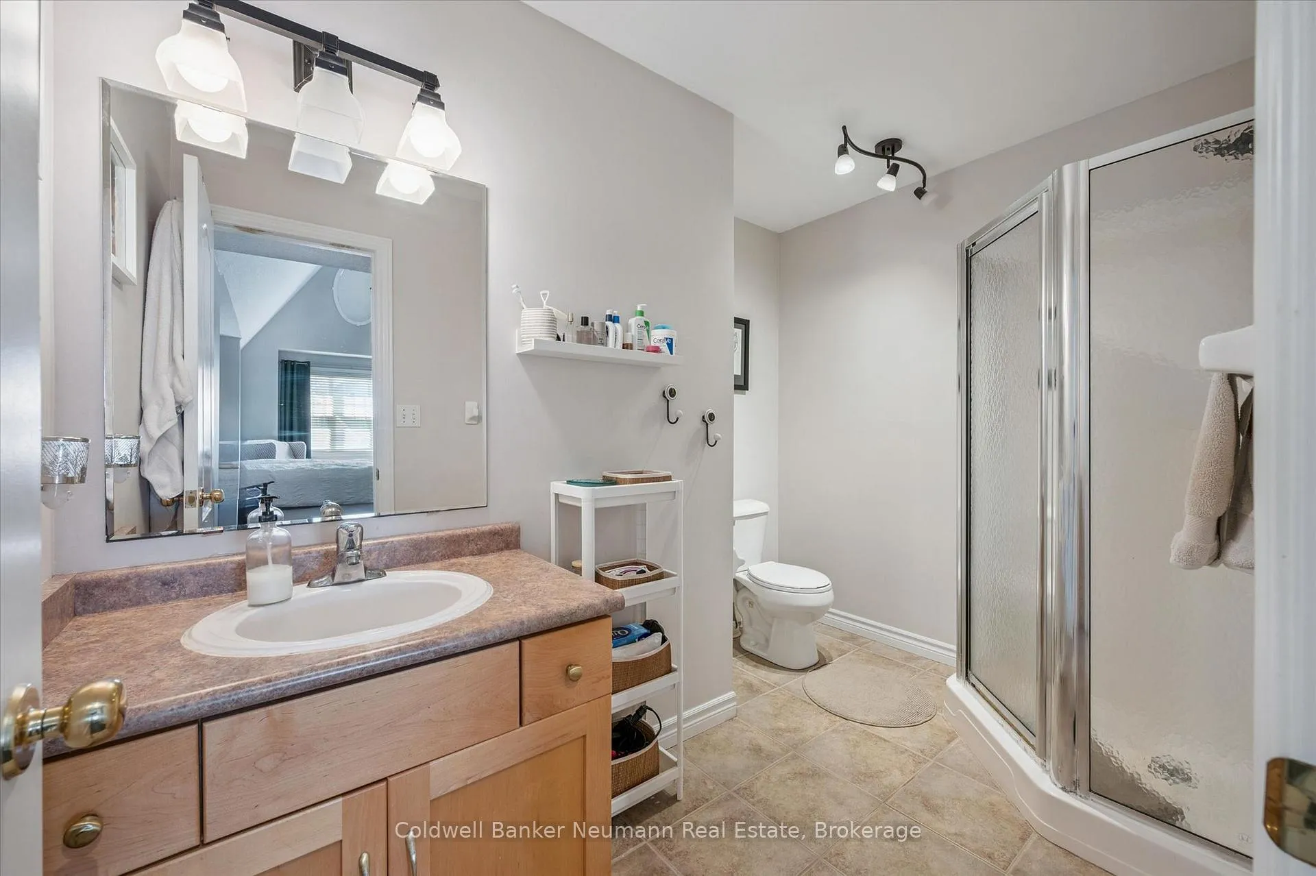 Photo 26 of Unit 2, 165 Terraview Crescent, Guelph, Kortright West — HOMEH