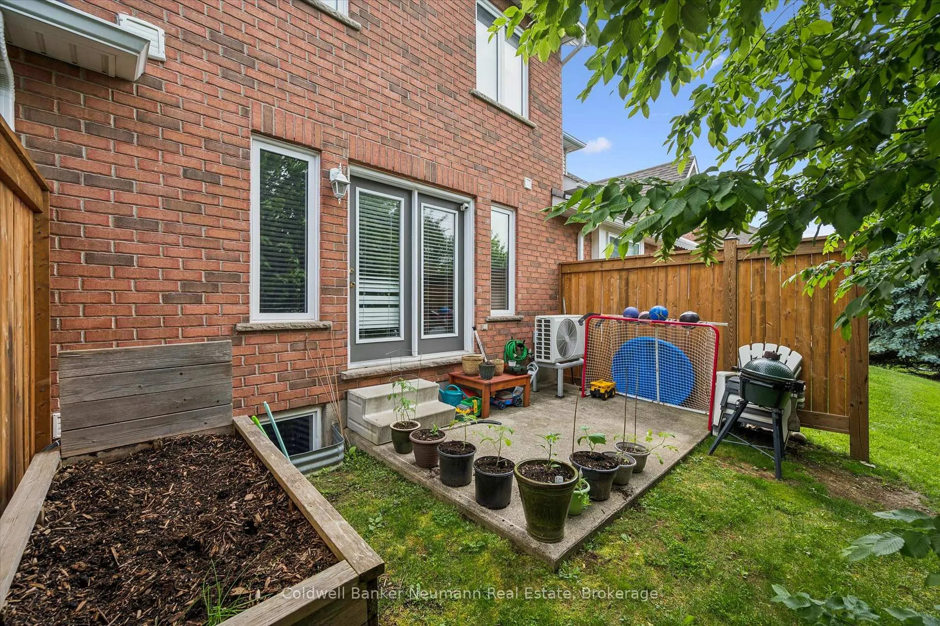 Photo 32 of Unit 2, 165 Terraview Crescent, Guelph, Kortright West — HOMEH