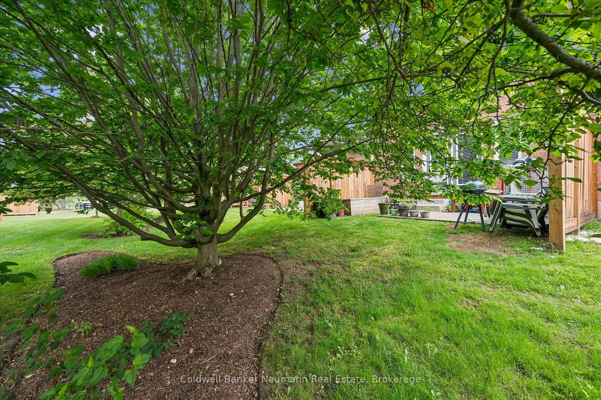 Photo 35 of Unit 2, 165 Terraview Crescent, Guelph, Kortright West — HOMEH