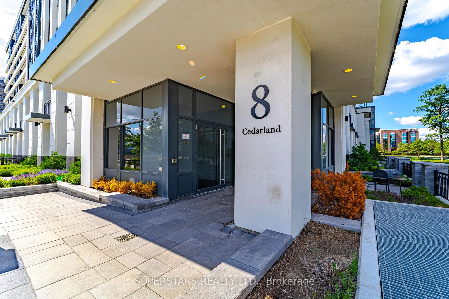 Photo 2 of Unit W121, 8 Cedarland Drive, Markham, Unionville — HOMEH