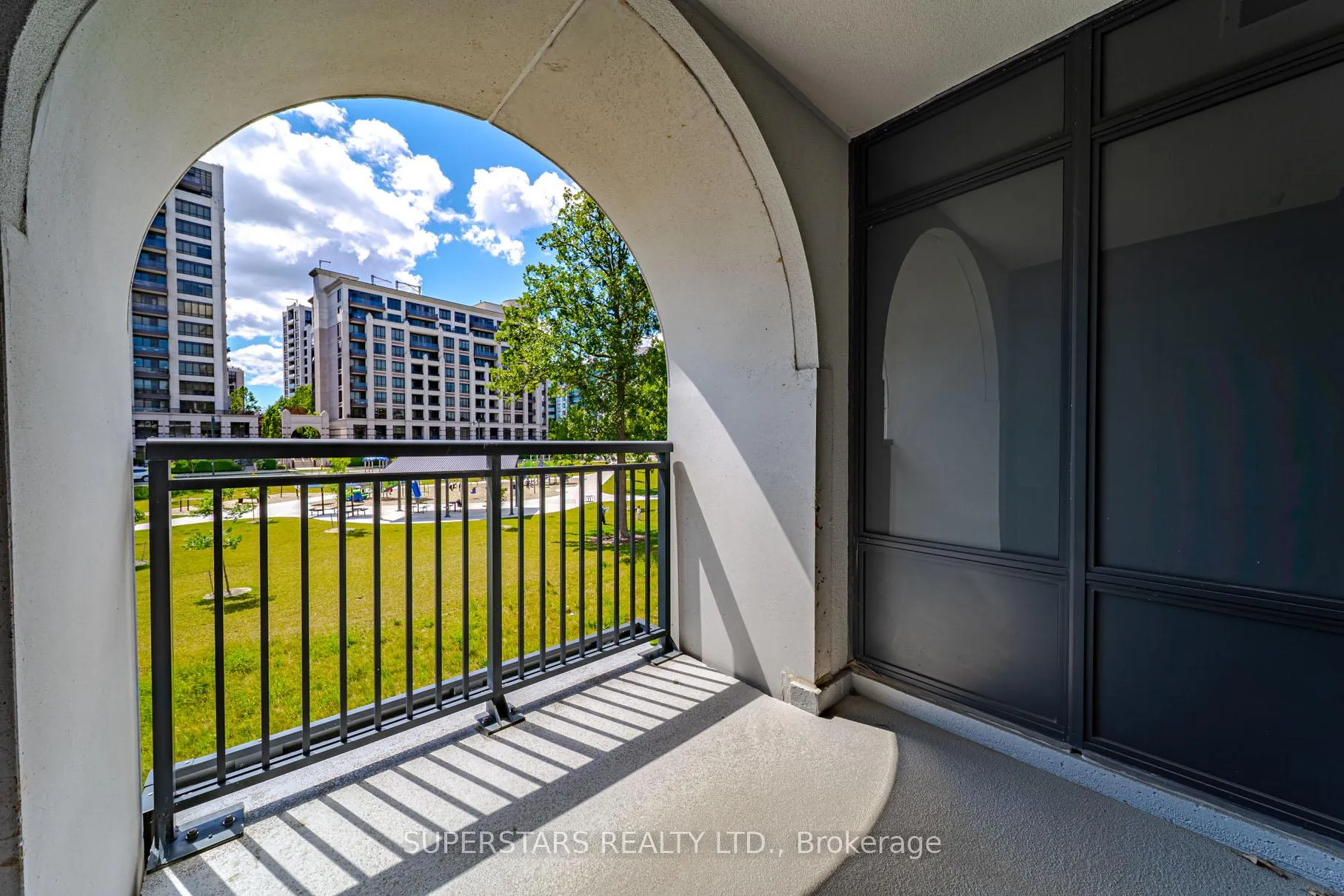 Photo 29 of Unit W121, 8 Cedarland Drive, Markham, Unionville — HOMEH