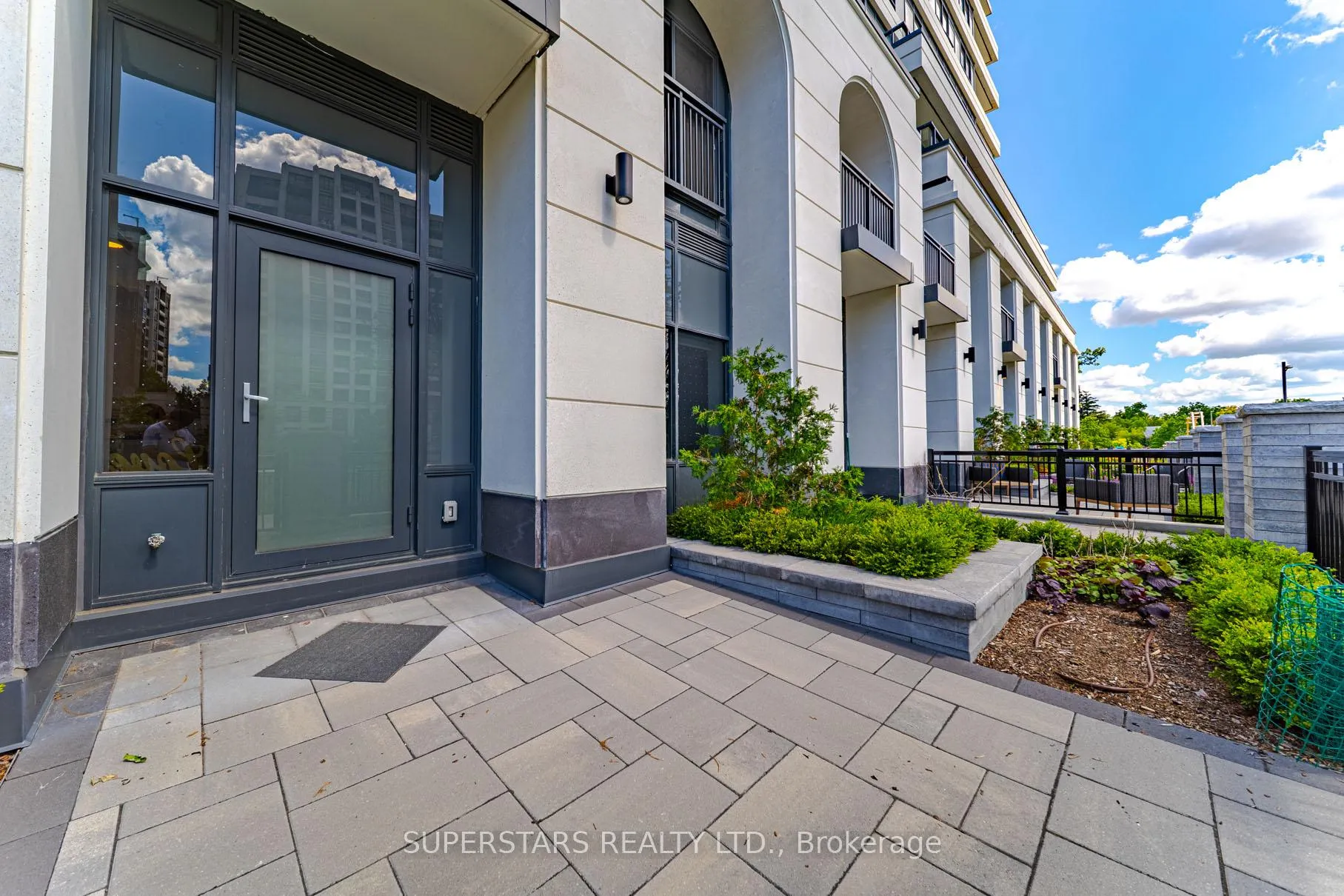 Photo 31 of Unit W121, 8 Cedarland Drive, Markham, Unionville — HOMEH