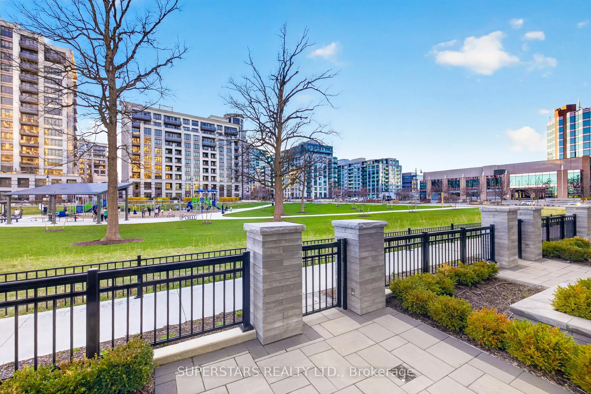 Photo 34 of Unit W121, 8 Cedarland Drive, Markham, Unionville — HOMEH