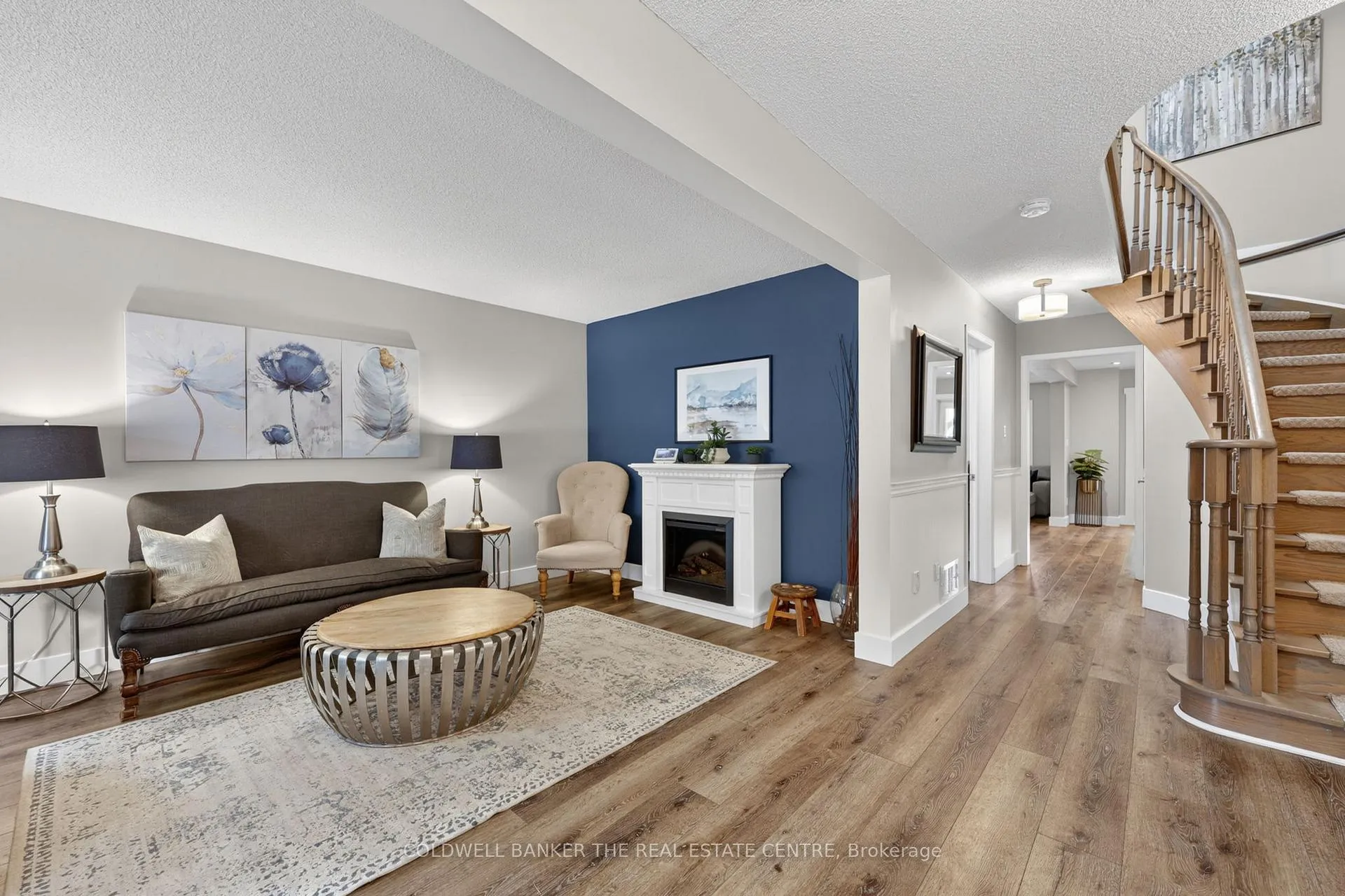 Photo 6 of 539 Veale Place, Newmarket, Gorham-College Manor — HOMEH