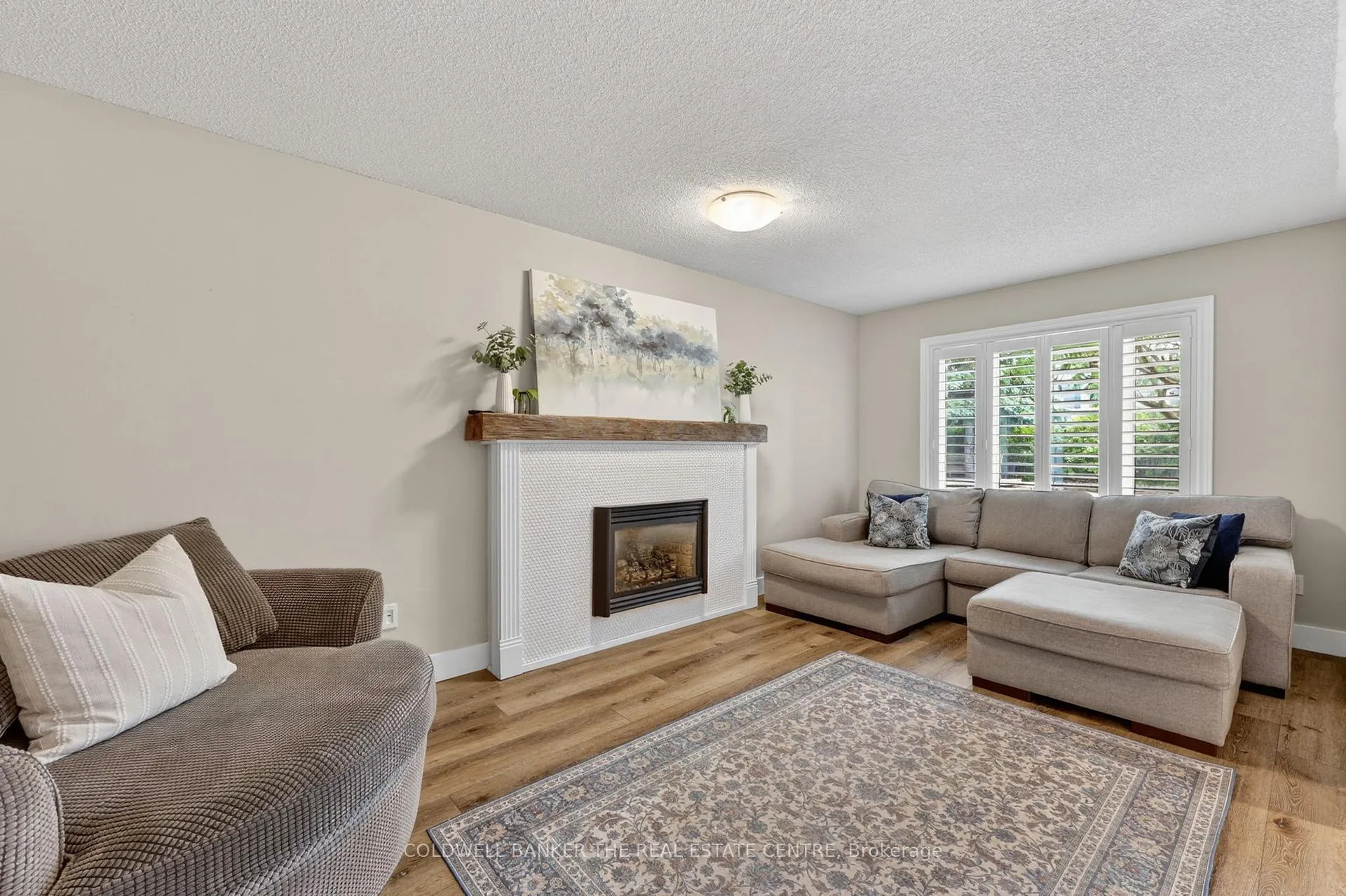 Photo 10 of 539 Veale Place, Newmarket, Gorham-College Manor — HOMEH