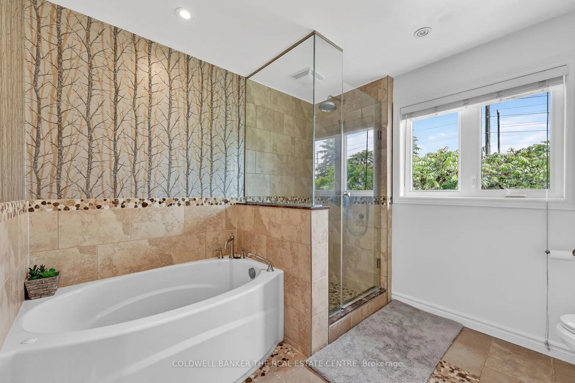 Photo 24 of 539 Veale Place, Newmarket, Gorham-College Manor — HOMEH
