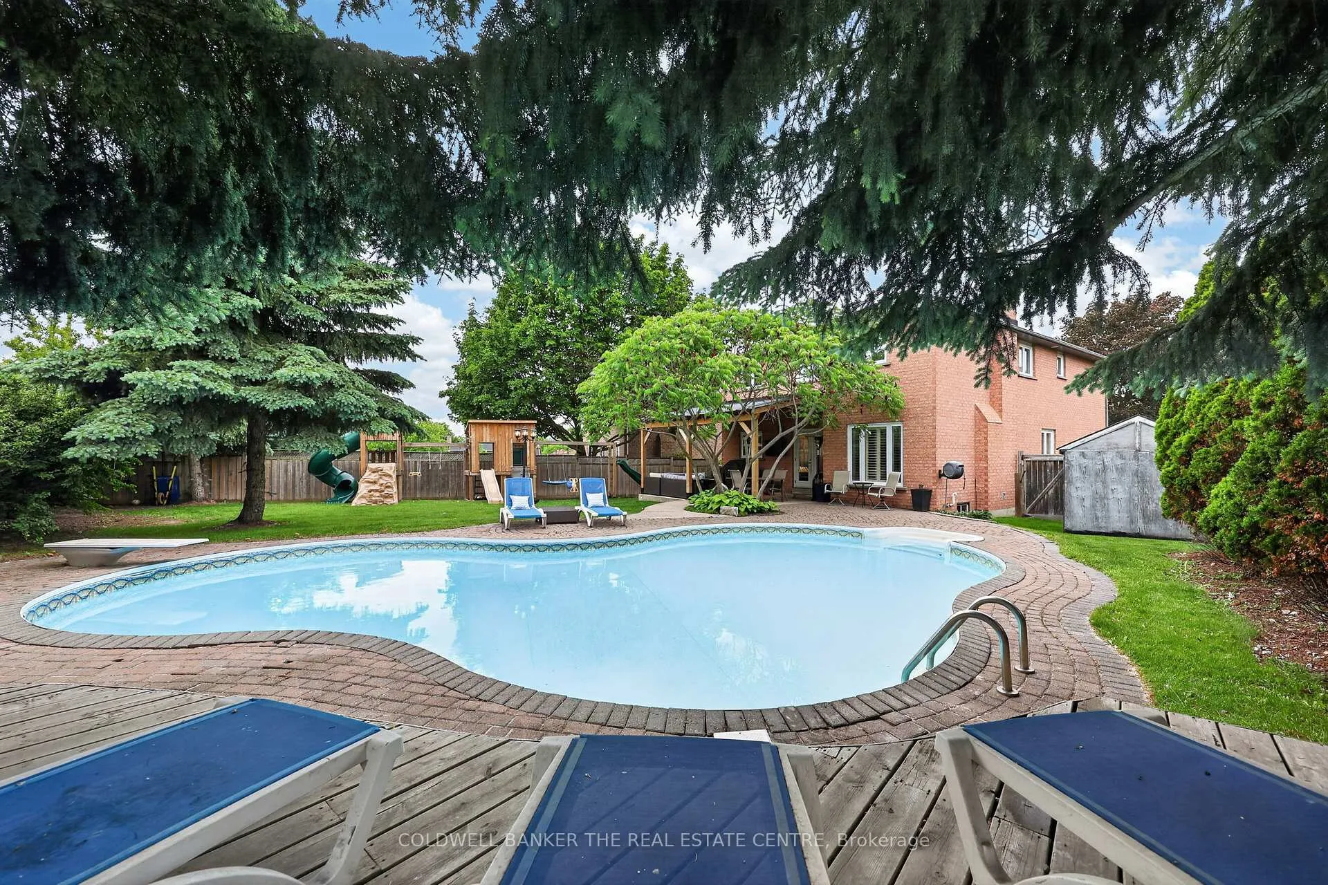 Photo 40 of 539 Veale Place, Newmarket, Gorham-College Manor — HOMEH