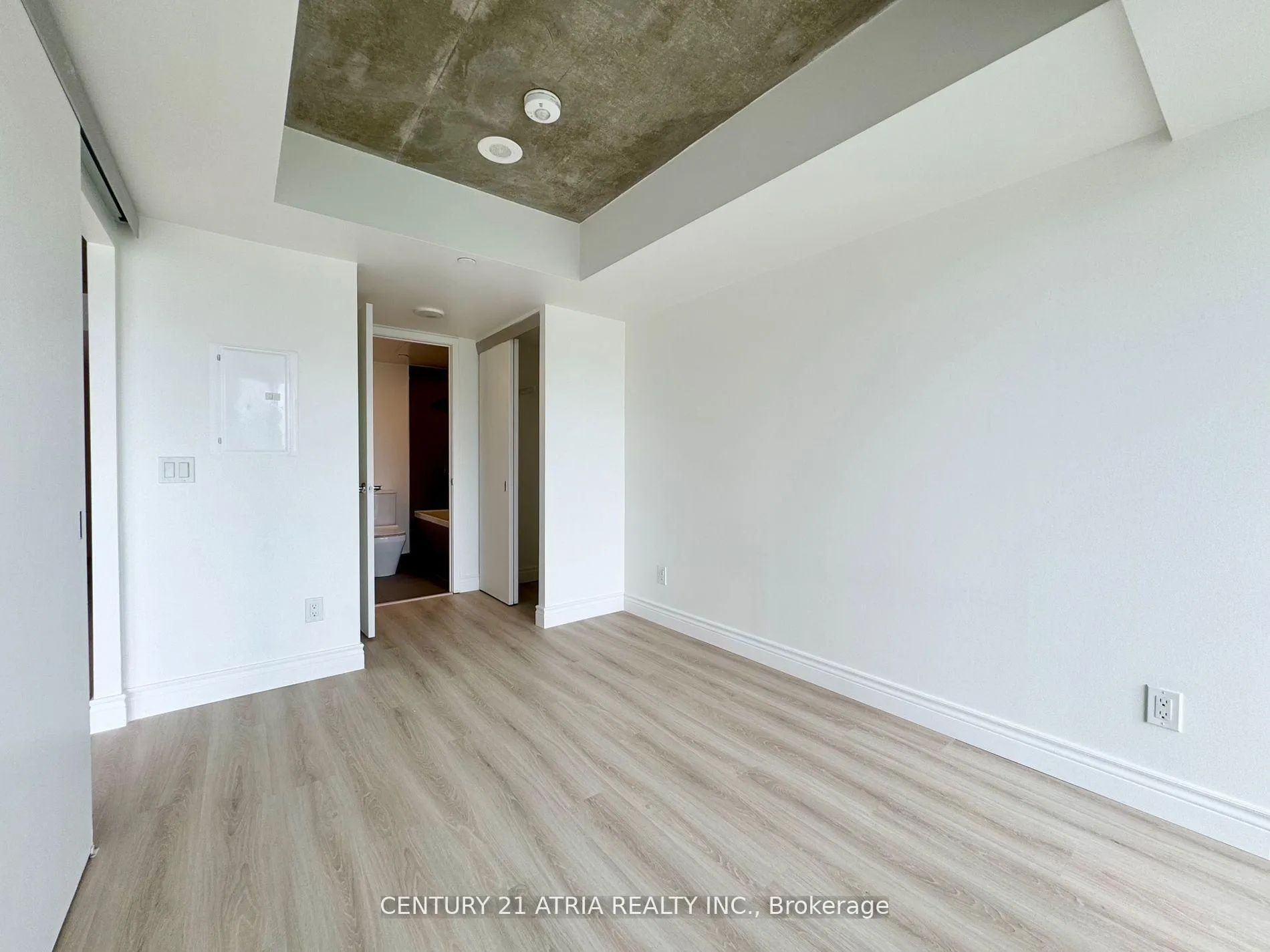 Photo 10 of Unit 731, 8 Hillsdale Avenue E, Toronto, Mount Pleasant West — HOMEH